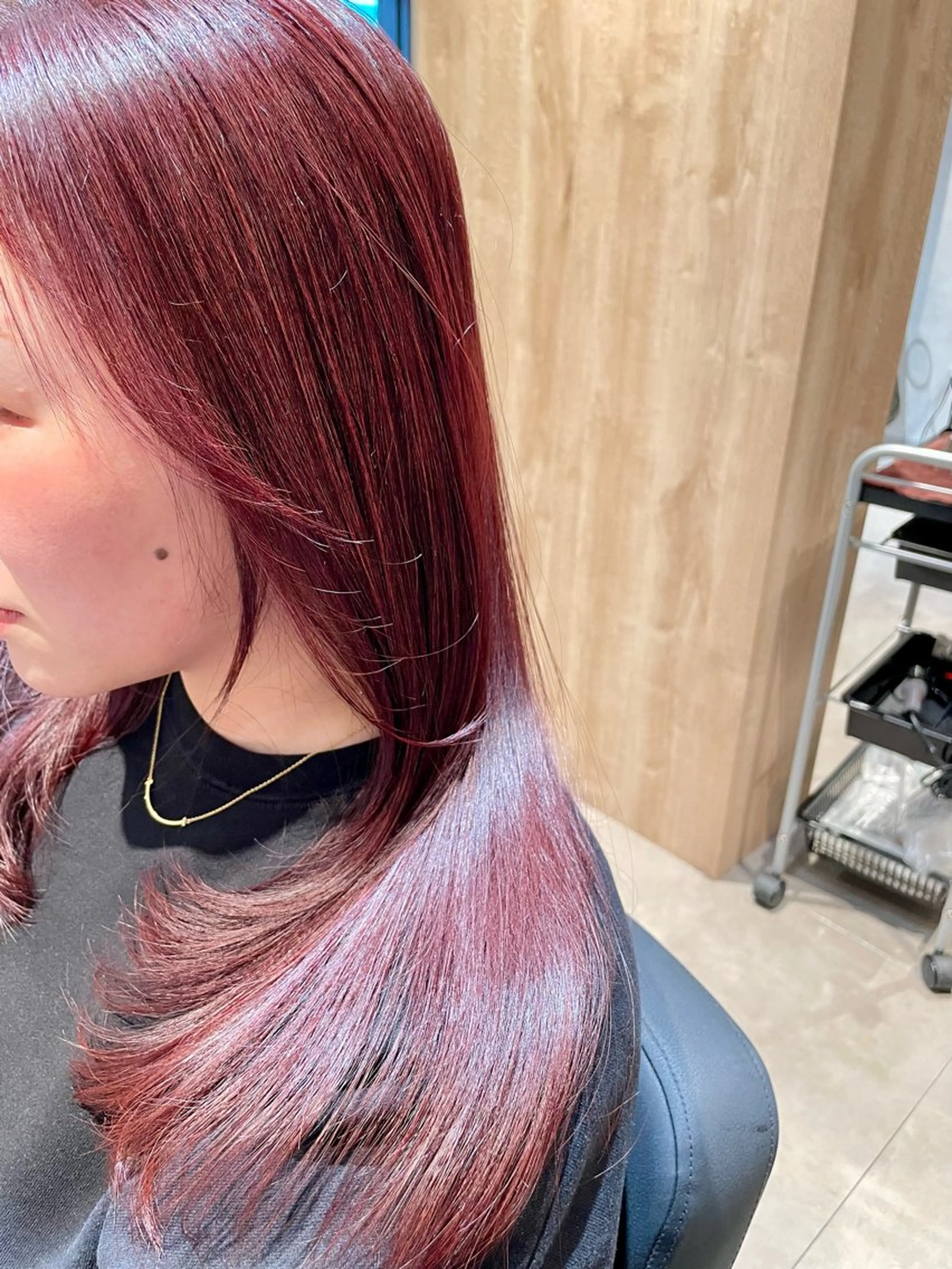 セミロング カラー ボルドーカラー レッドカラー 髪質改善 韓国風ヘア レイヤーカット カット ヘアカラー パーマ ao.【アオ】南浦和　髪質改善/縮毛矯正/艶髪所属・ao. 南浦和/髪質改善のヘアスタイル