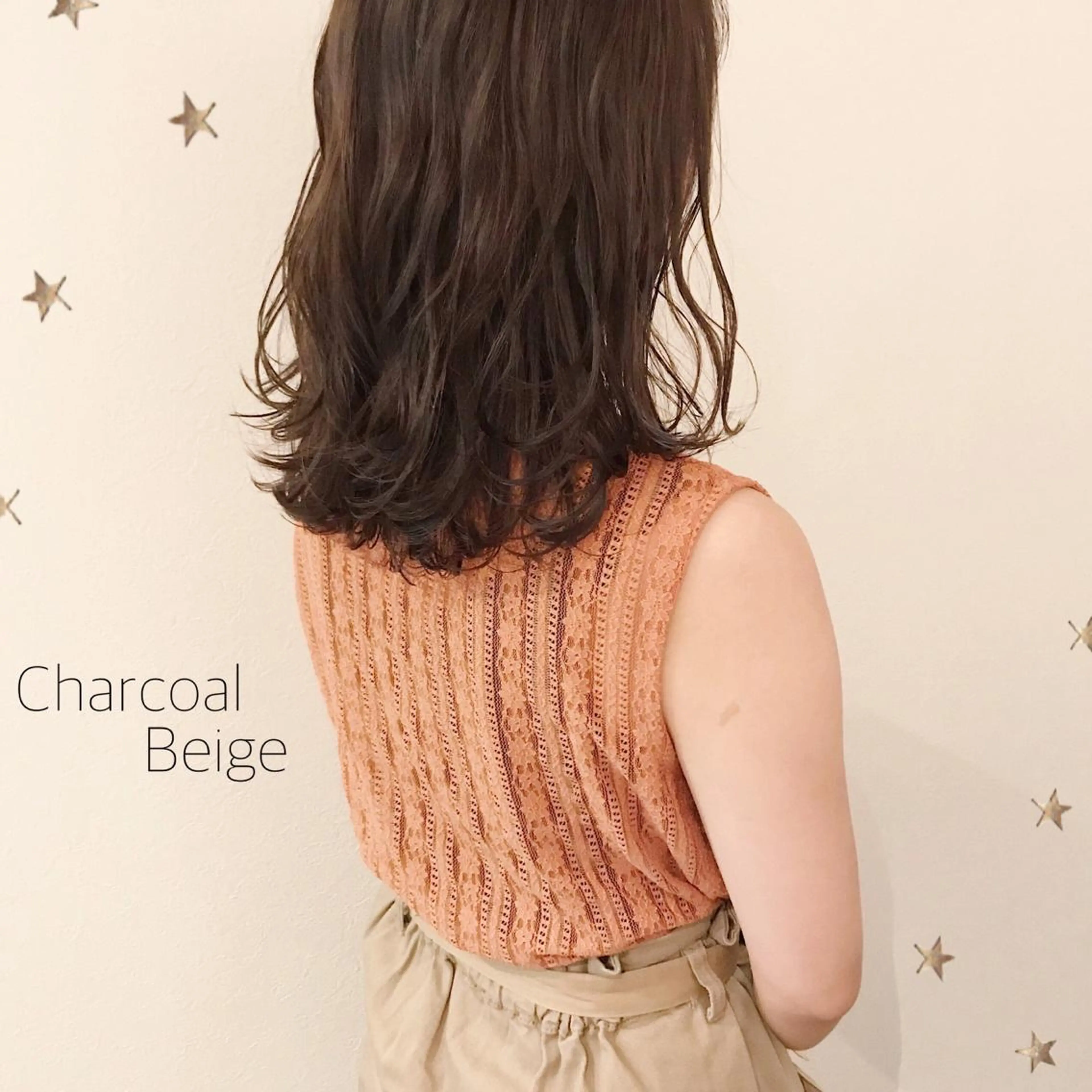 ミディアム カラー 市川 千夏のヘアスタイル