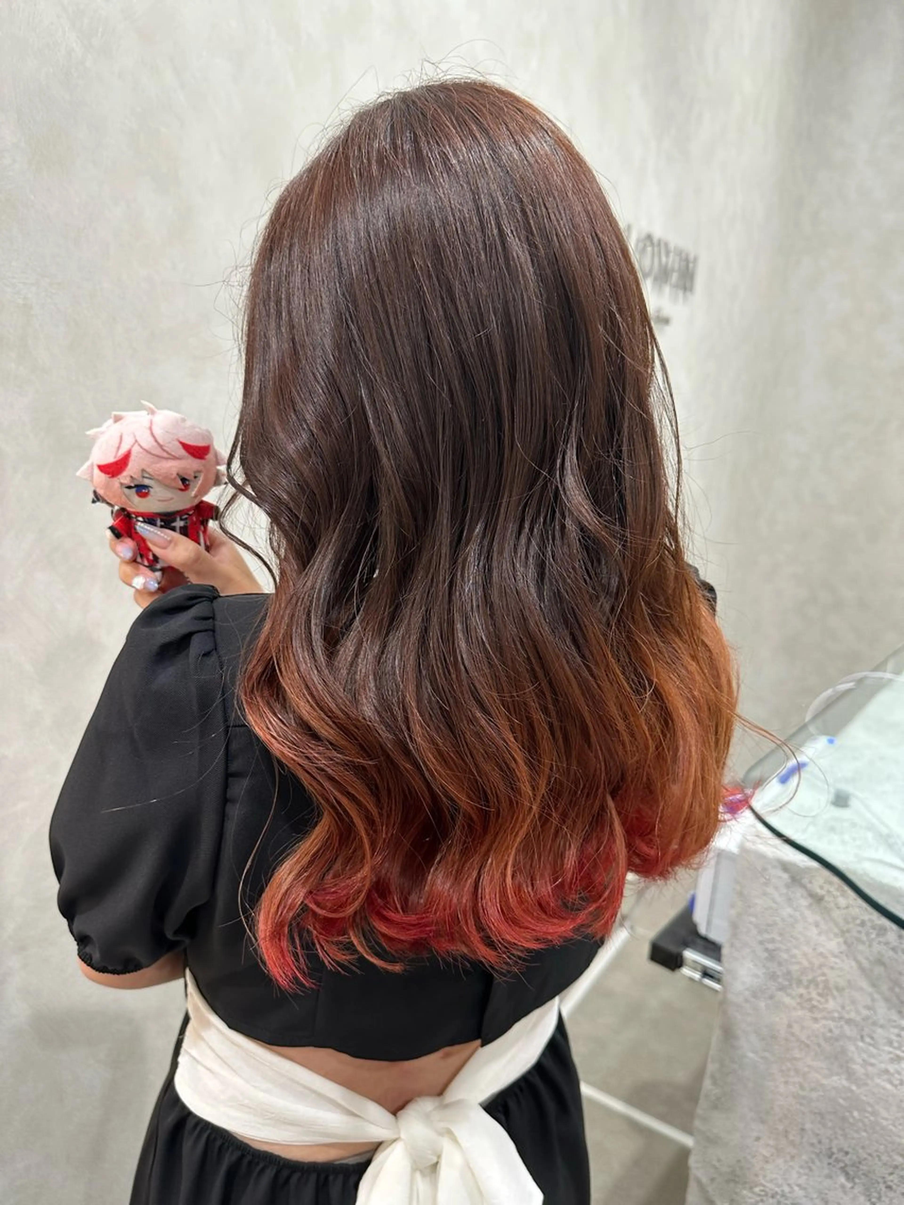 ミディアム カラー レッドカラー あらげ 🌈推しカラー🌈ᵕのヘアスタイル