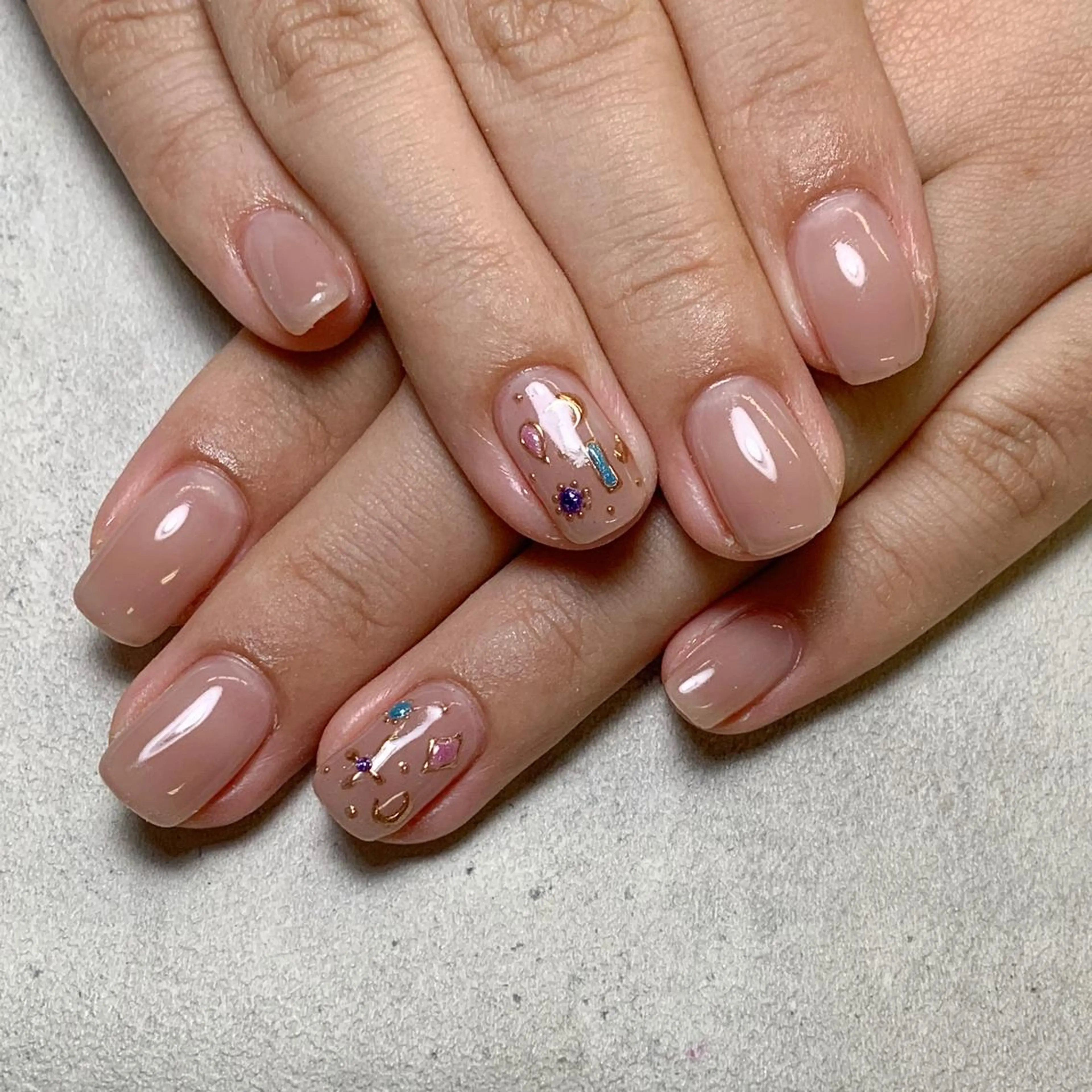 ネイル FIORITURA aiのネイルデザイン