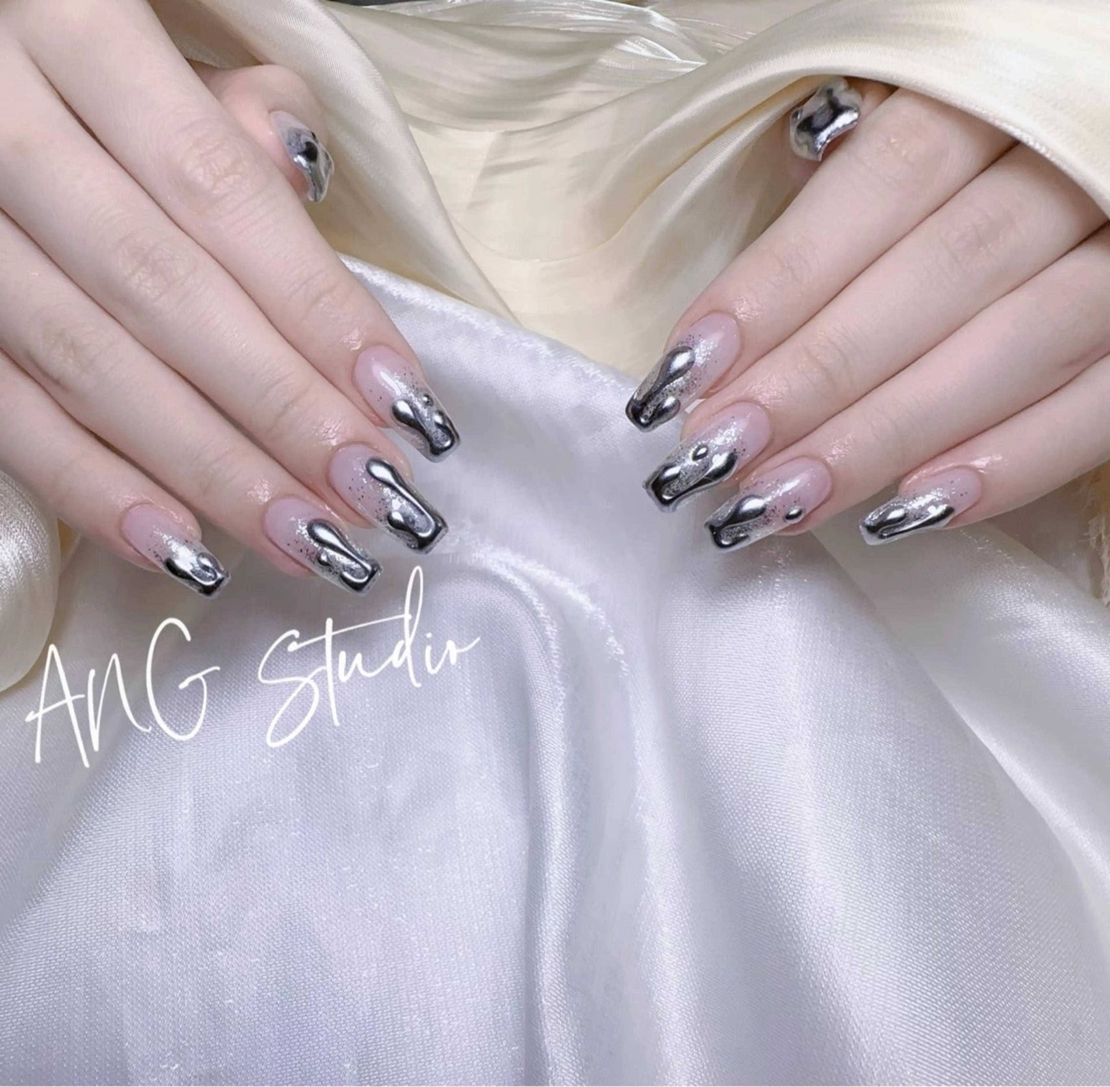 ネイル ハンドネイル ハンドケア ANG Studioのネイルデザイン