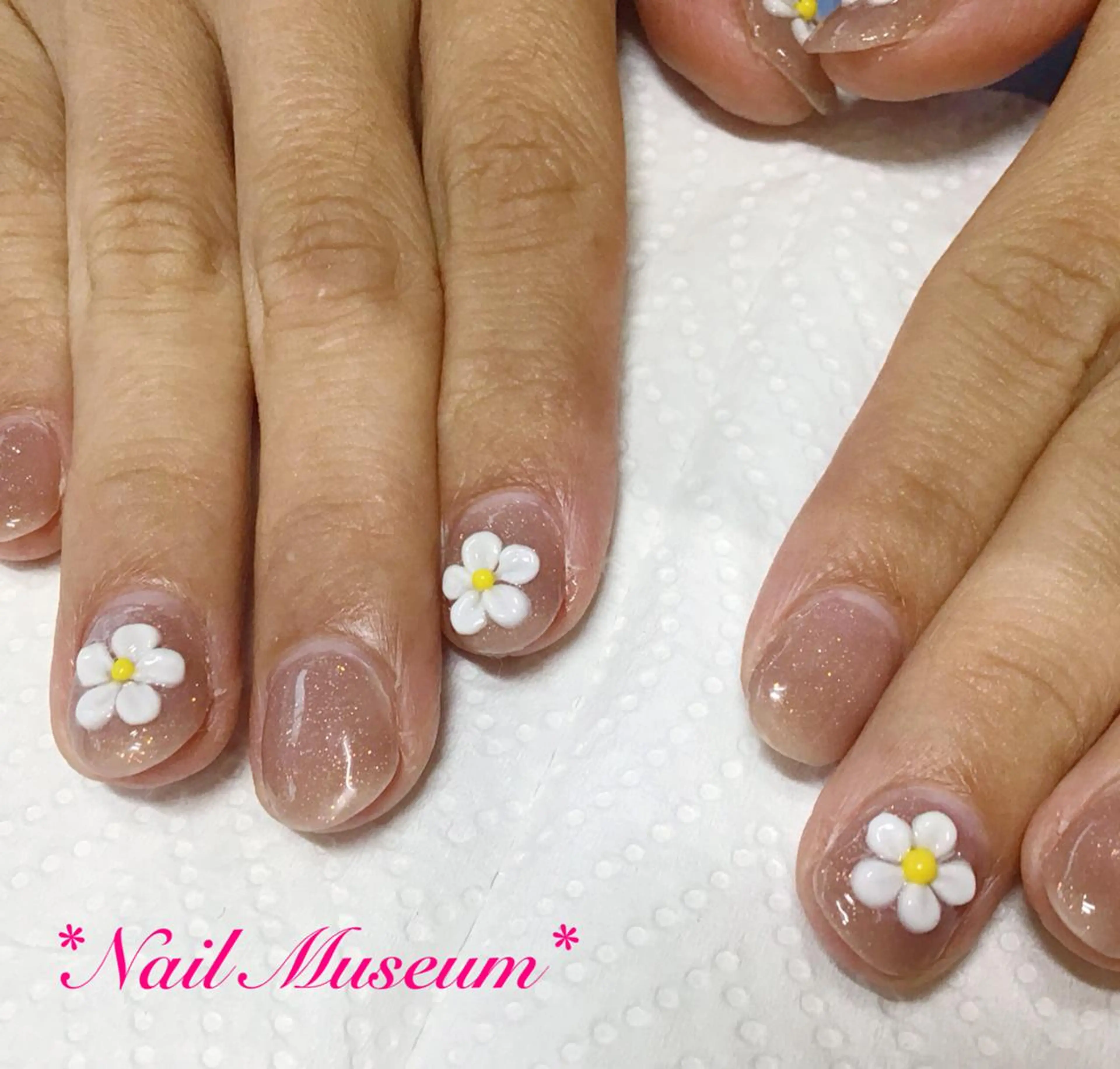 ネイル アートネイル フットネイル フレンチネイル ジェルネイル ハート マグネットネイル💛 Hayakawaのネイルデザイン