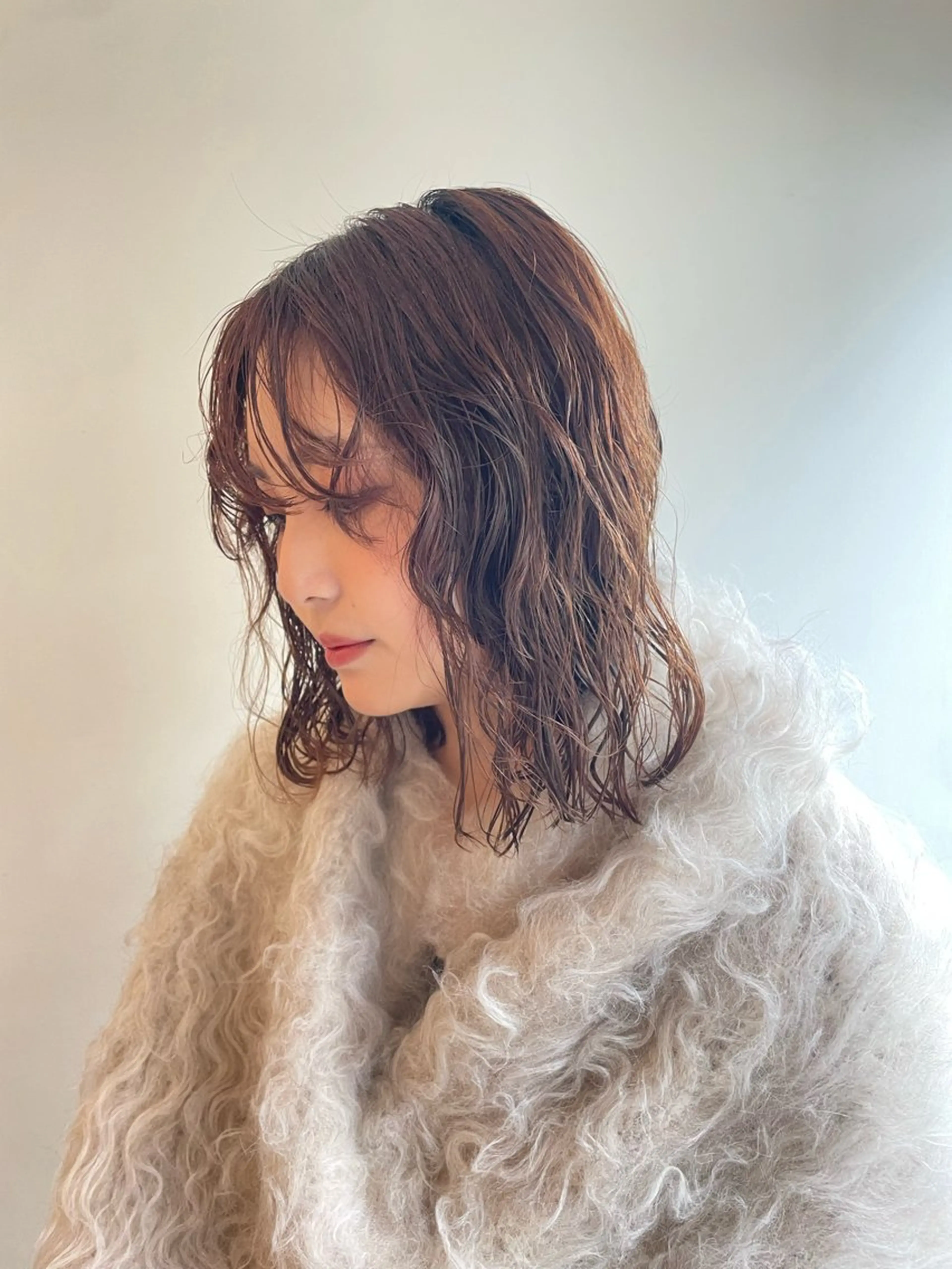 ミディアム ホリグチ ルナのヘアスタイル