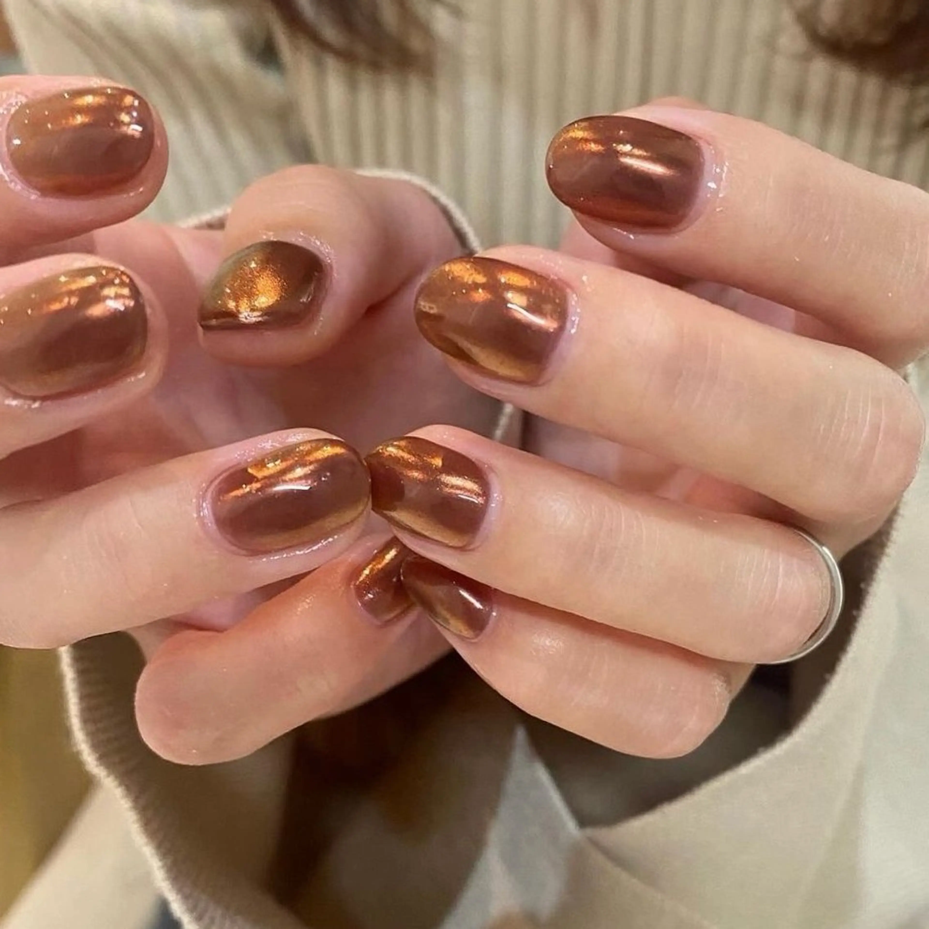 ネイル ミラーネイル lino大阪本町店所属・lino 大阪本町店のネイルデザイン