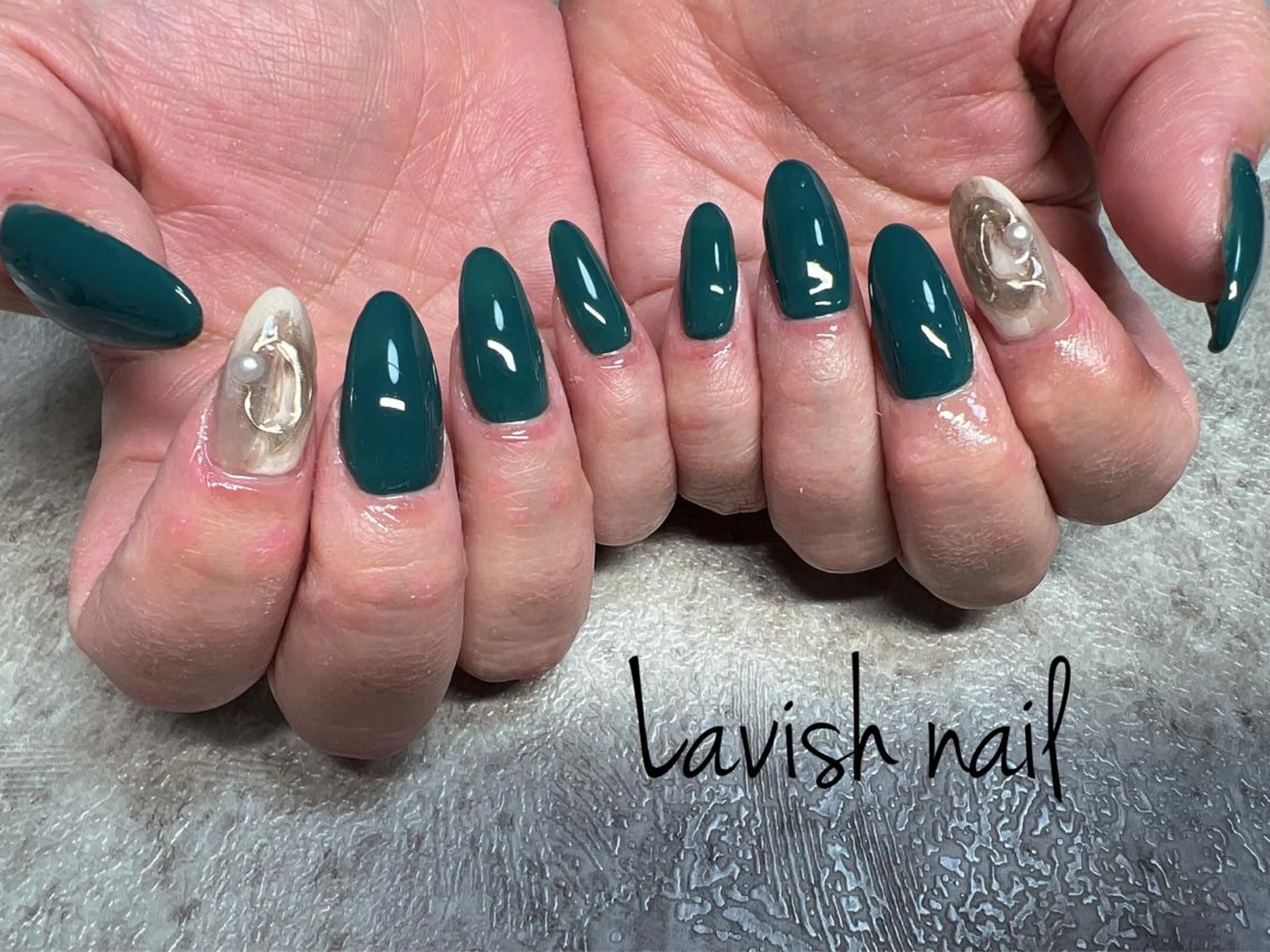 ネイル ハンドネイル Lavish nailのネイルデザイン