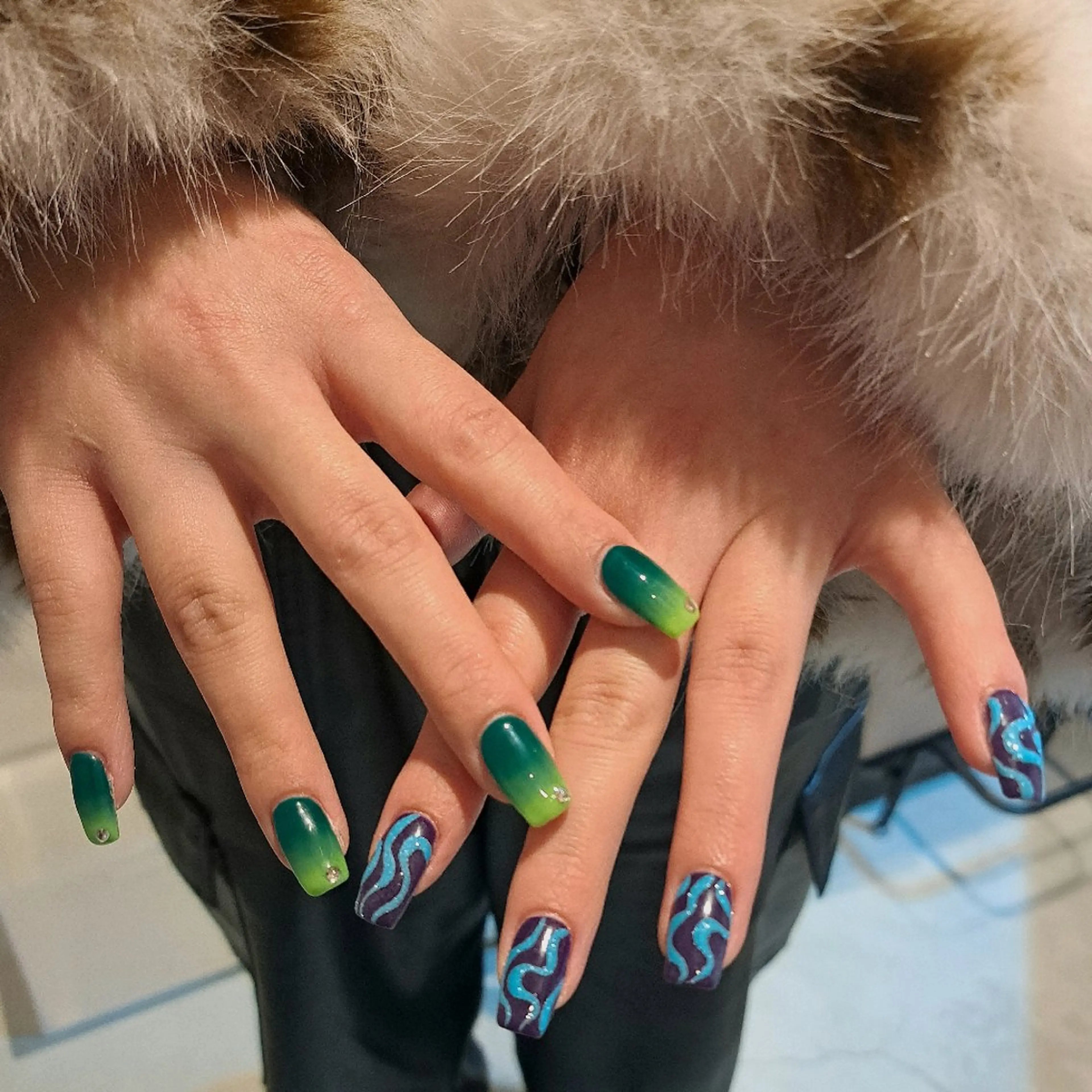 ネイル アートネイル グラデーション 持ち込み Nail mood デザイン持ち込みokのネイルデザイン