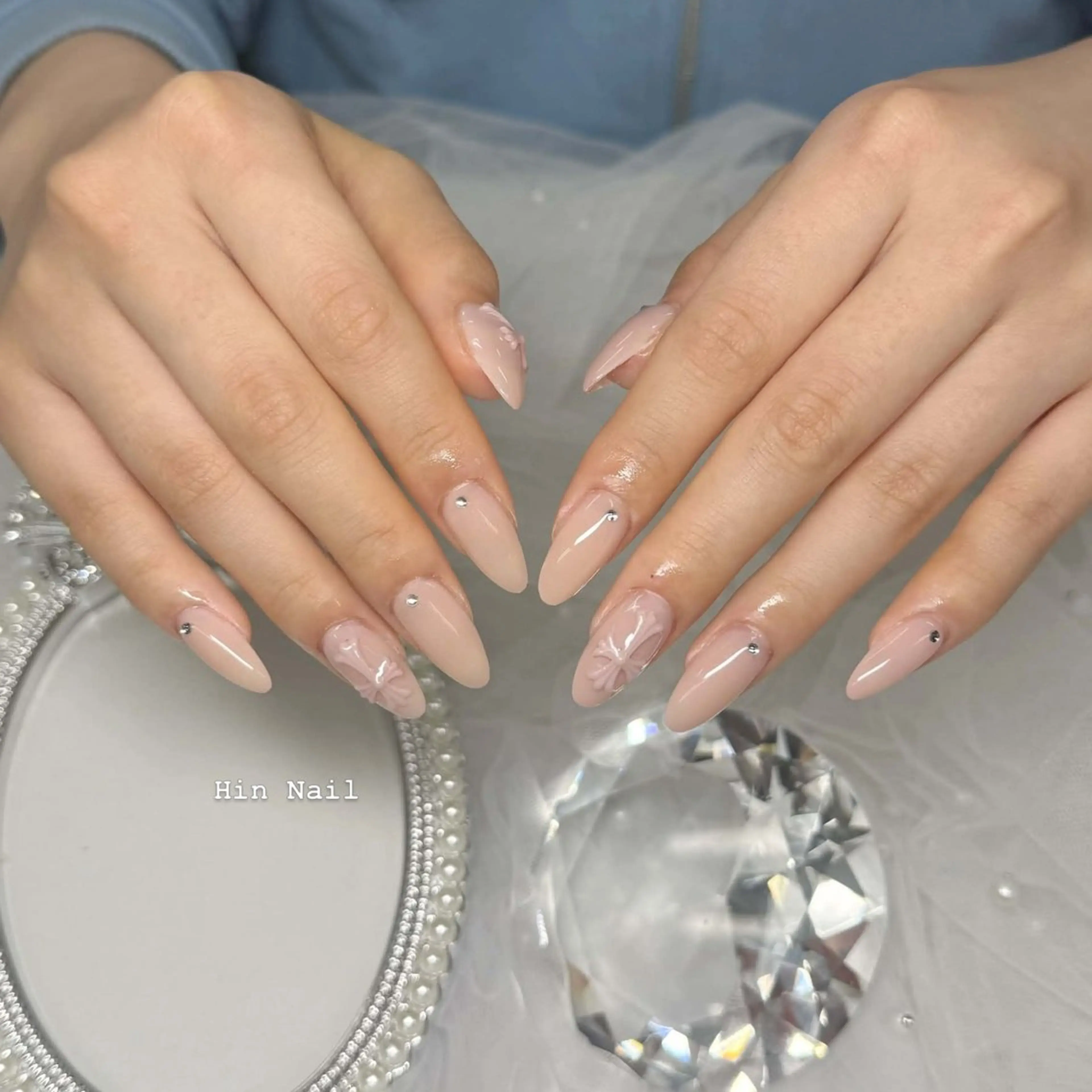 ネイル ハンドネイル HIN NAILのネイルデザイン