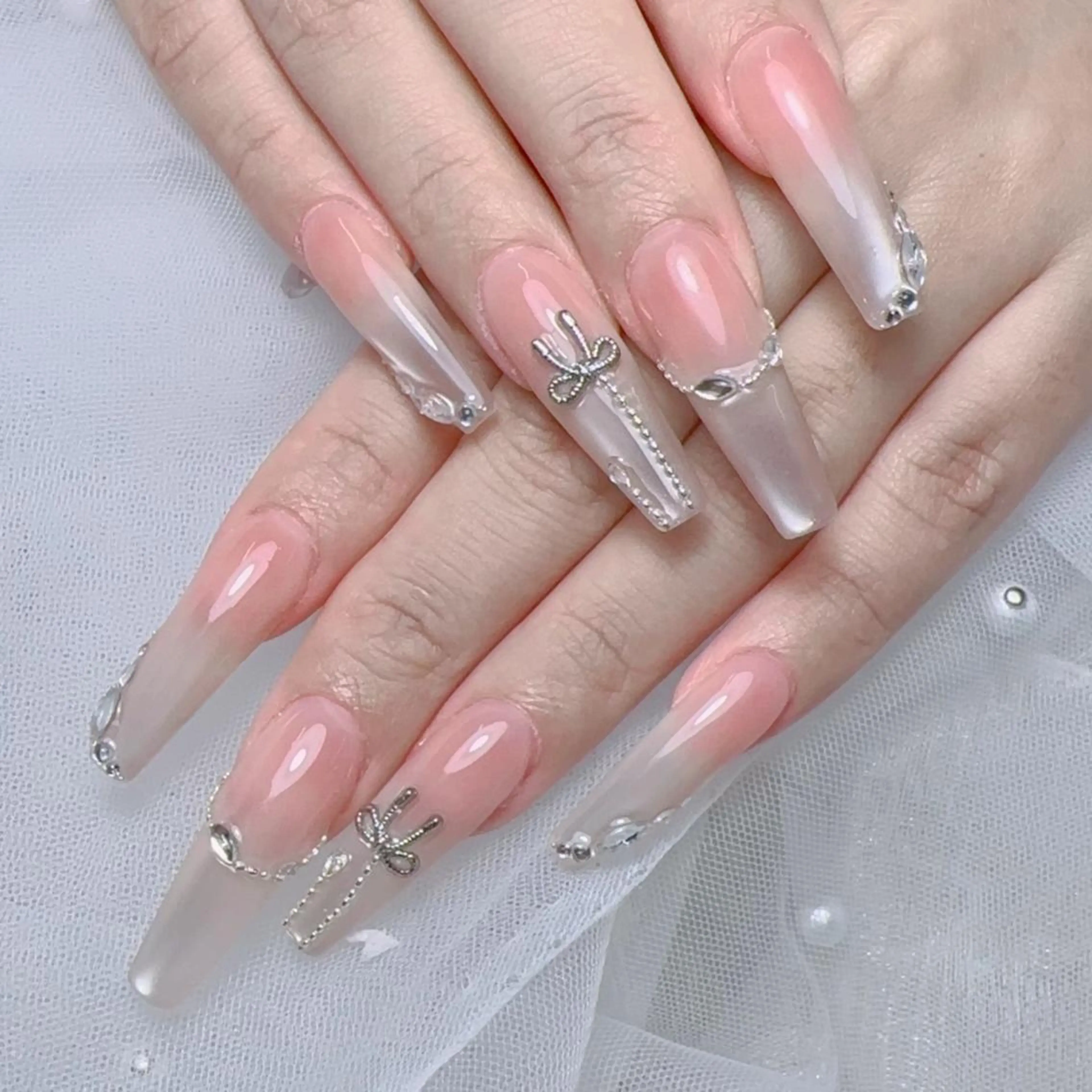 ネイル 七海🎀 💗のネイルデザイン