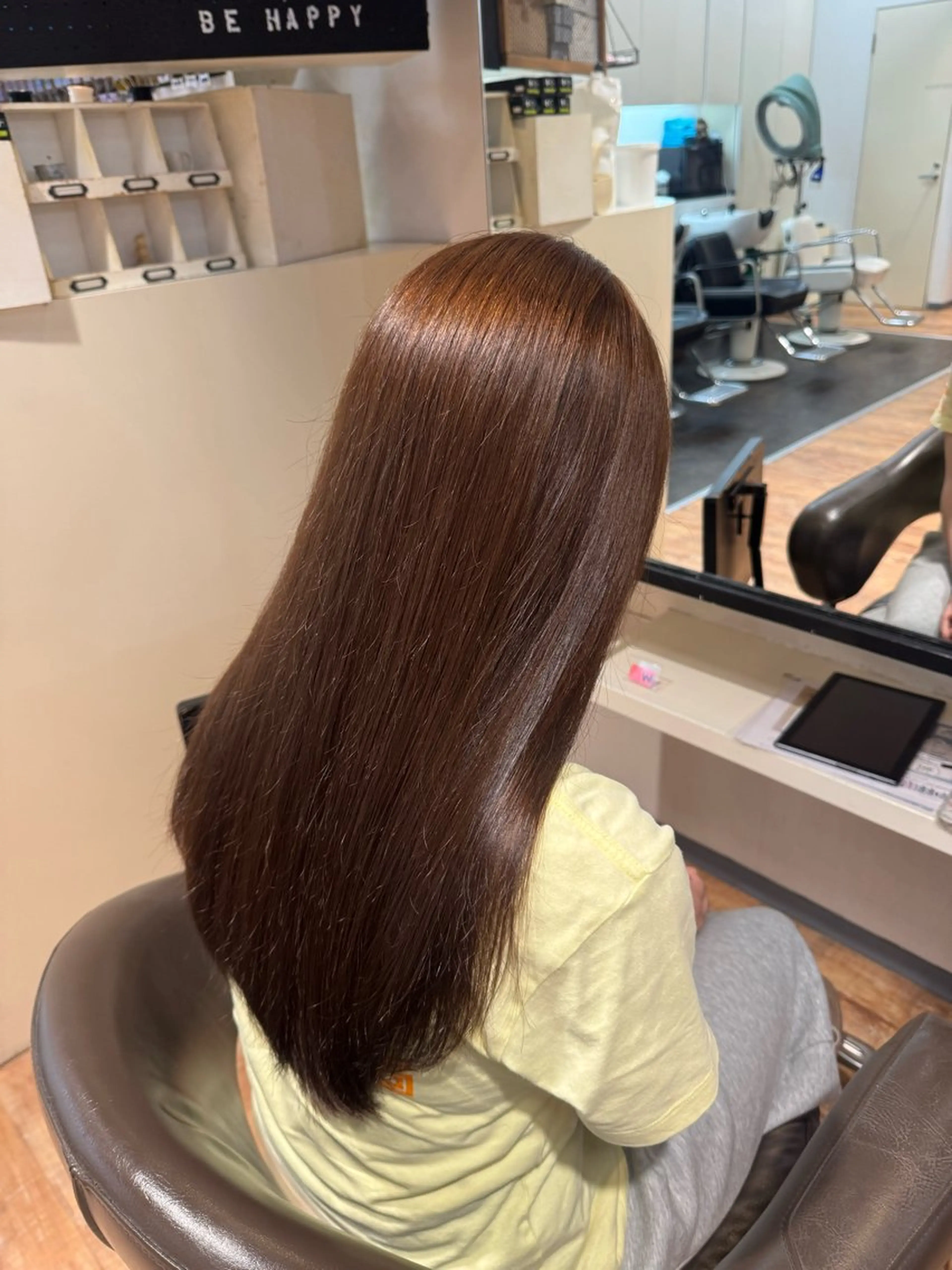 ロング カラー ベージュカラー ヘーゼル カット ヘアカラー トリートメント hip's eyes 渡辺舜のヘアスタイル