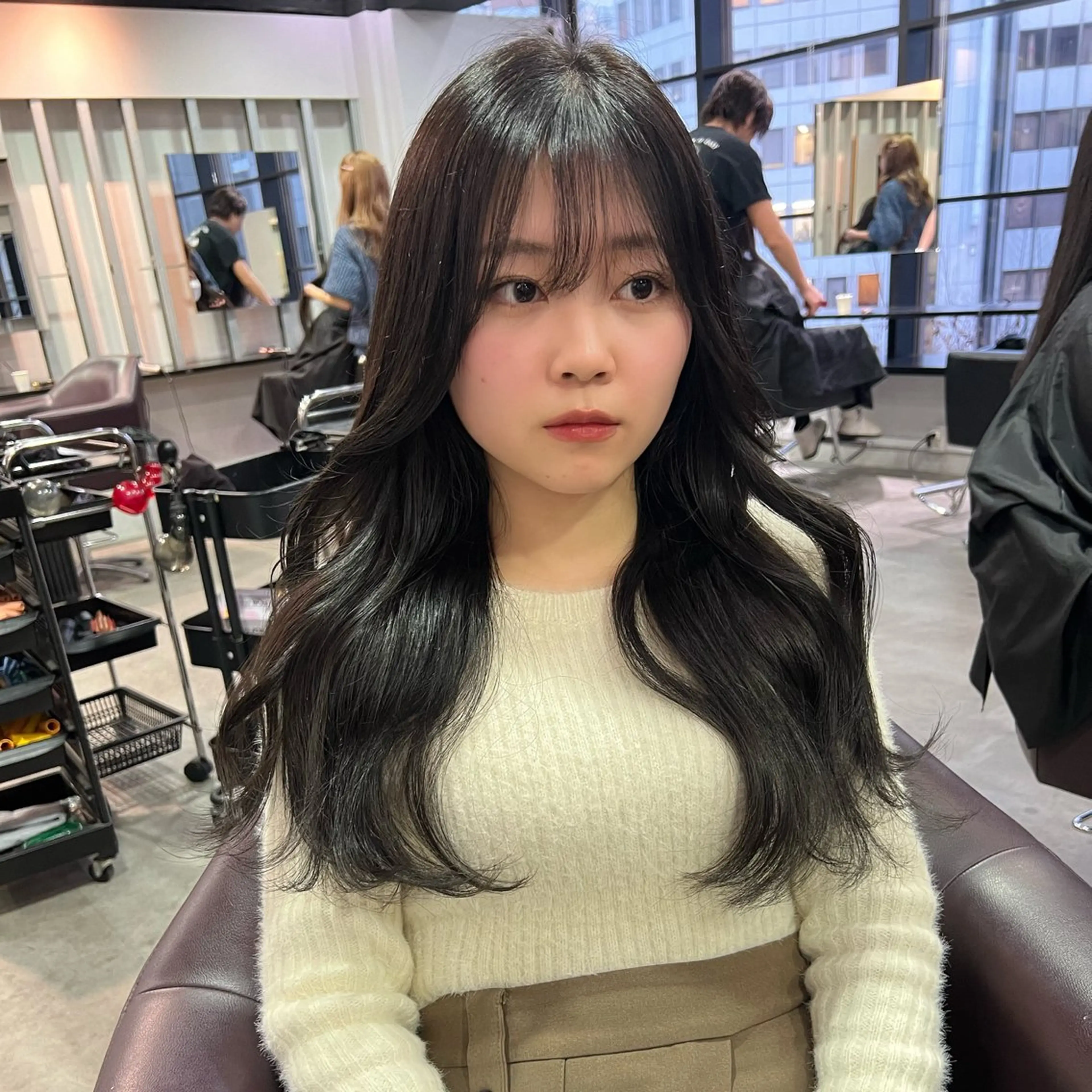 ロング カラー カット ヘアカラー トリートメント ヘアセット 韓国ヘア/透明感 カラー🤍yukaのヘアスタイル