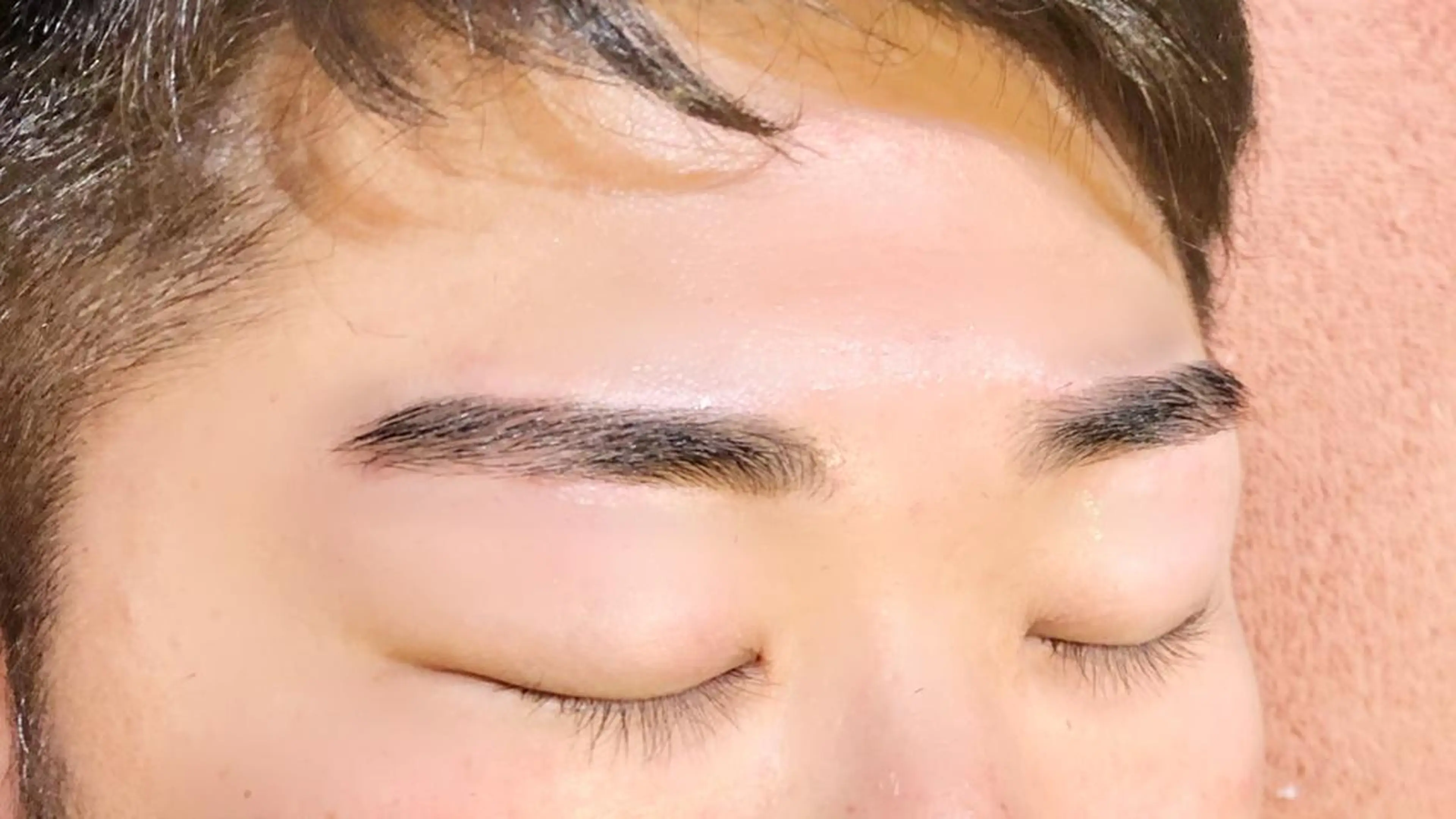 アイブロウ EnBlesS 阪神西宮のヘアスタイル