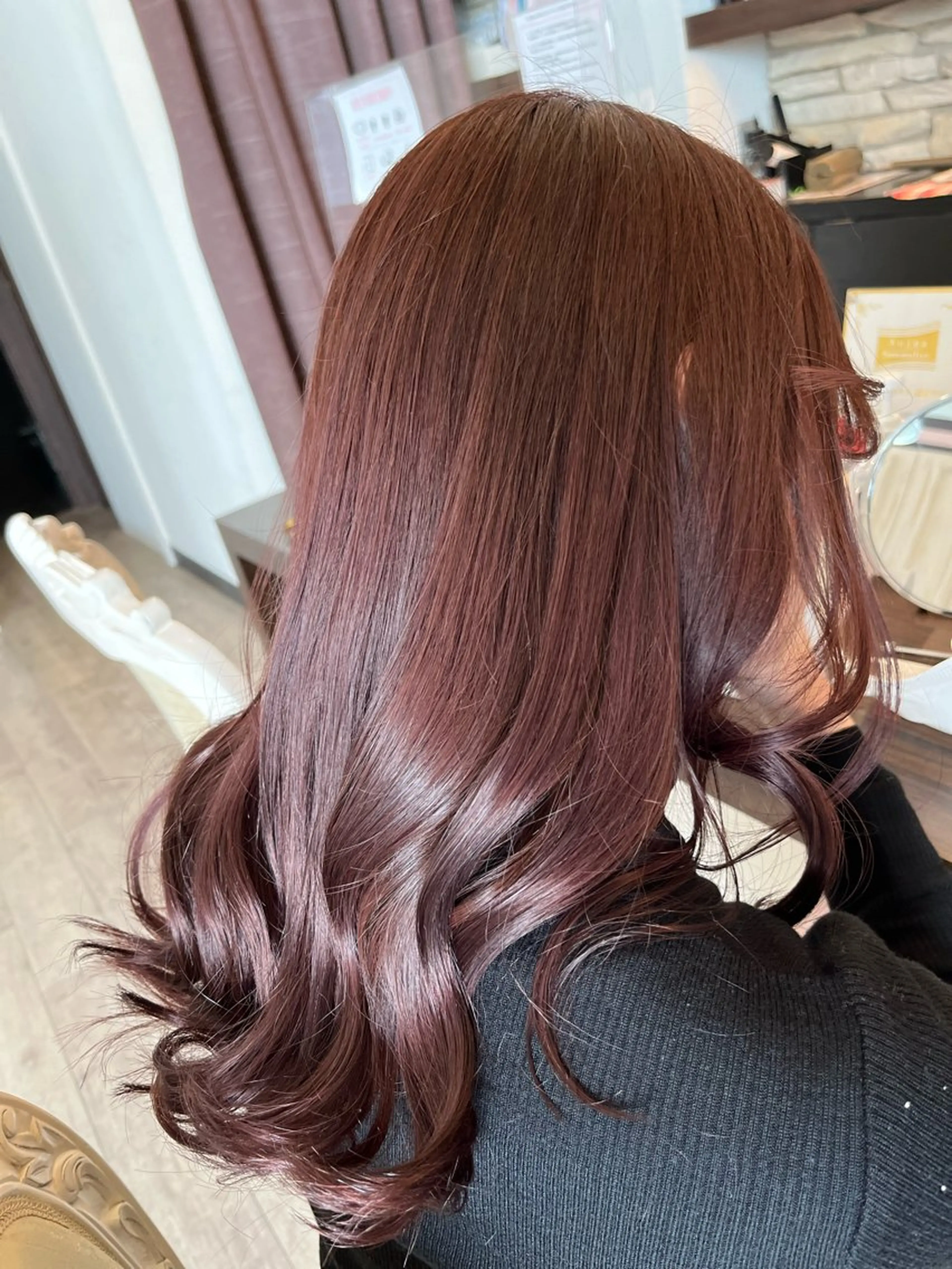 セミロング カラー カシス 透明感カラー ピンクカラー カット ヘアカラー トリートメント なんば/個室サロン タナカヒナのヘアスタイル