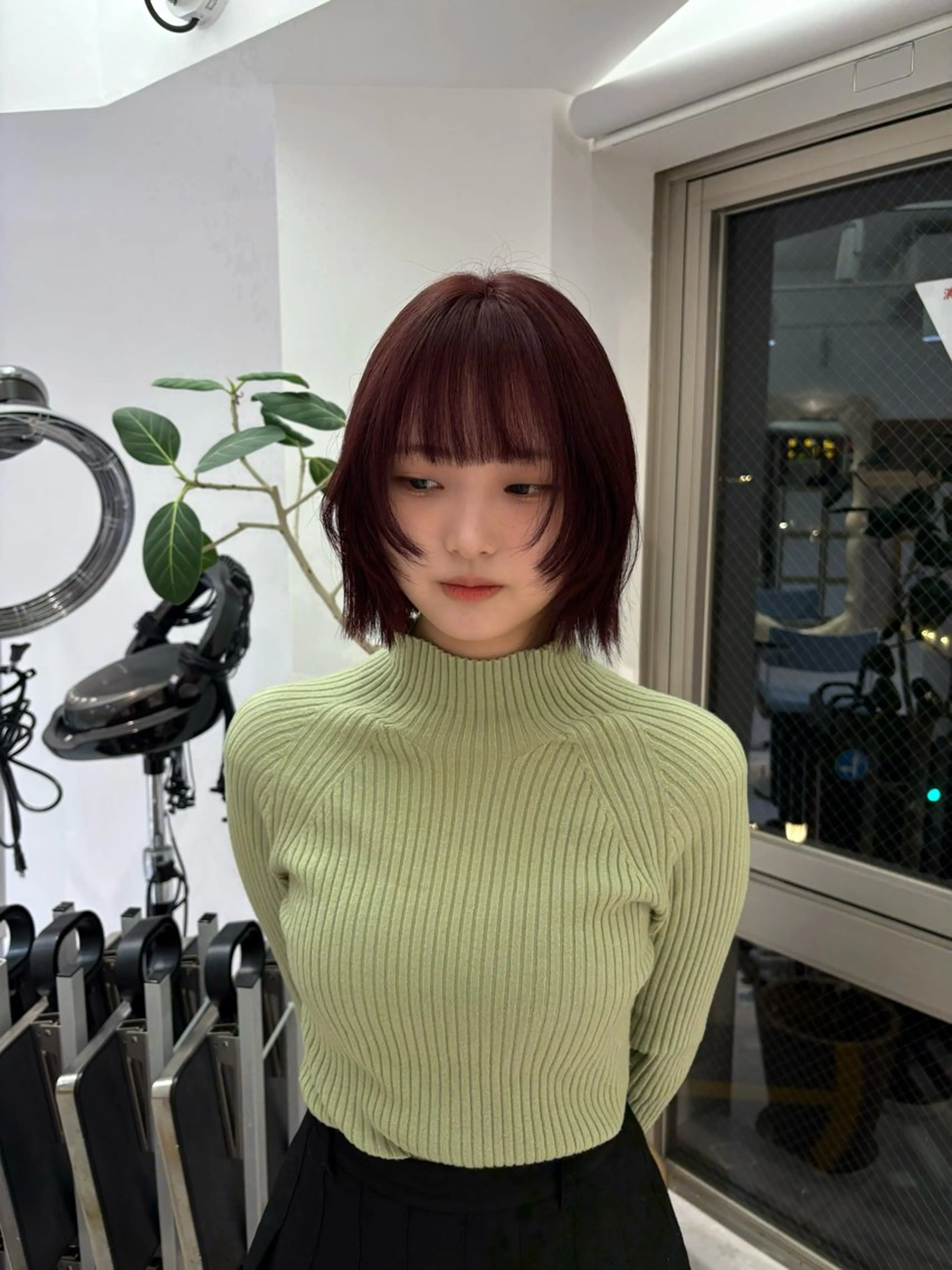 ミディアム カラー ボブ カット パーマ ハイトーン/レイヤー /瀬川琴音のヘアスタイル