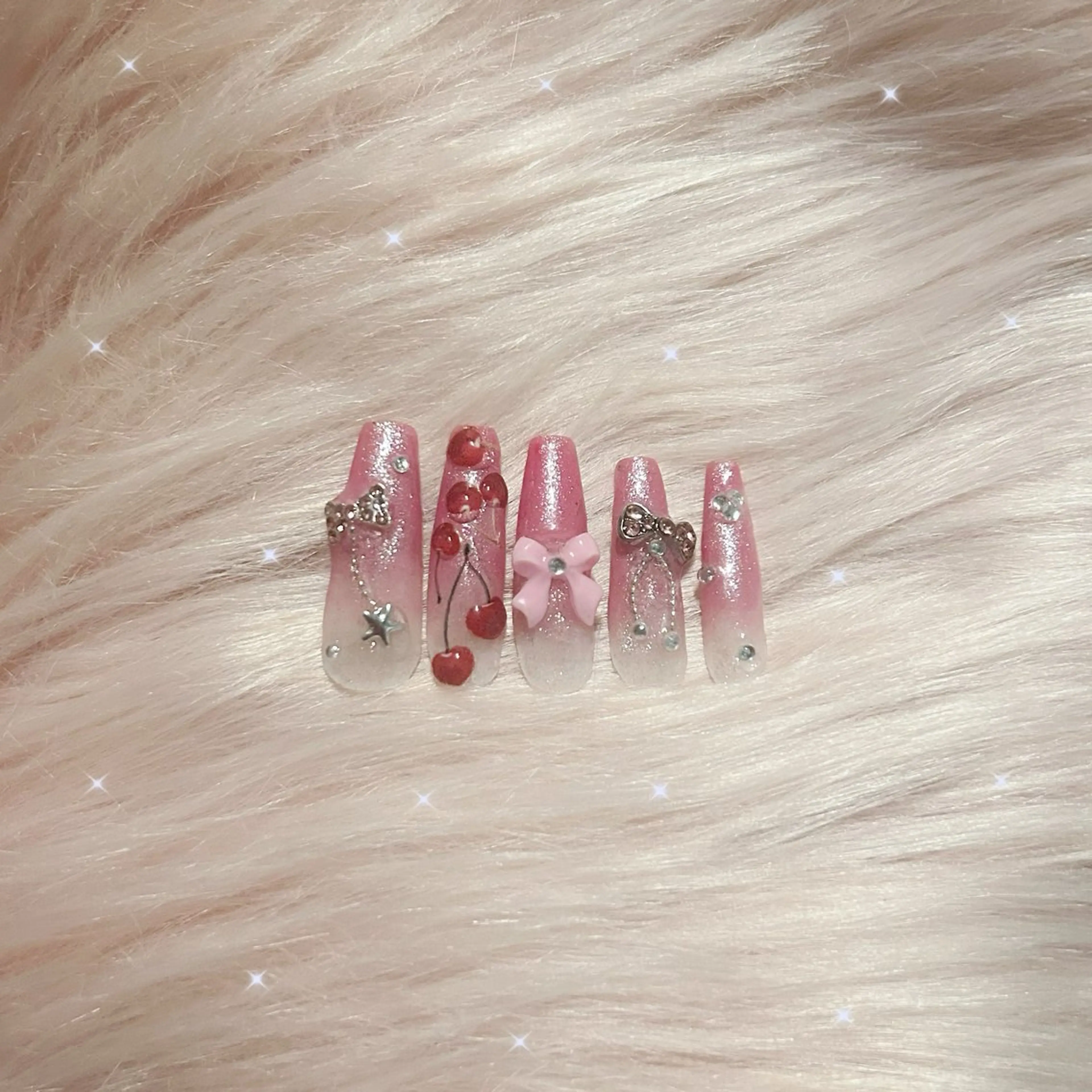 ネイル 🎀アネラ しま  🎀のネイルデザイン