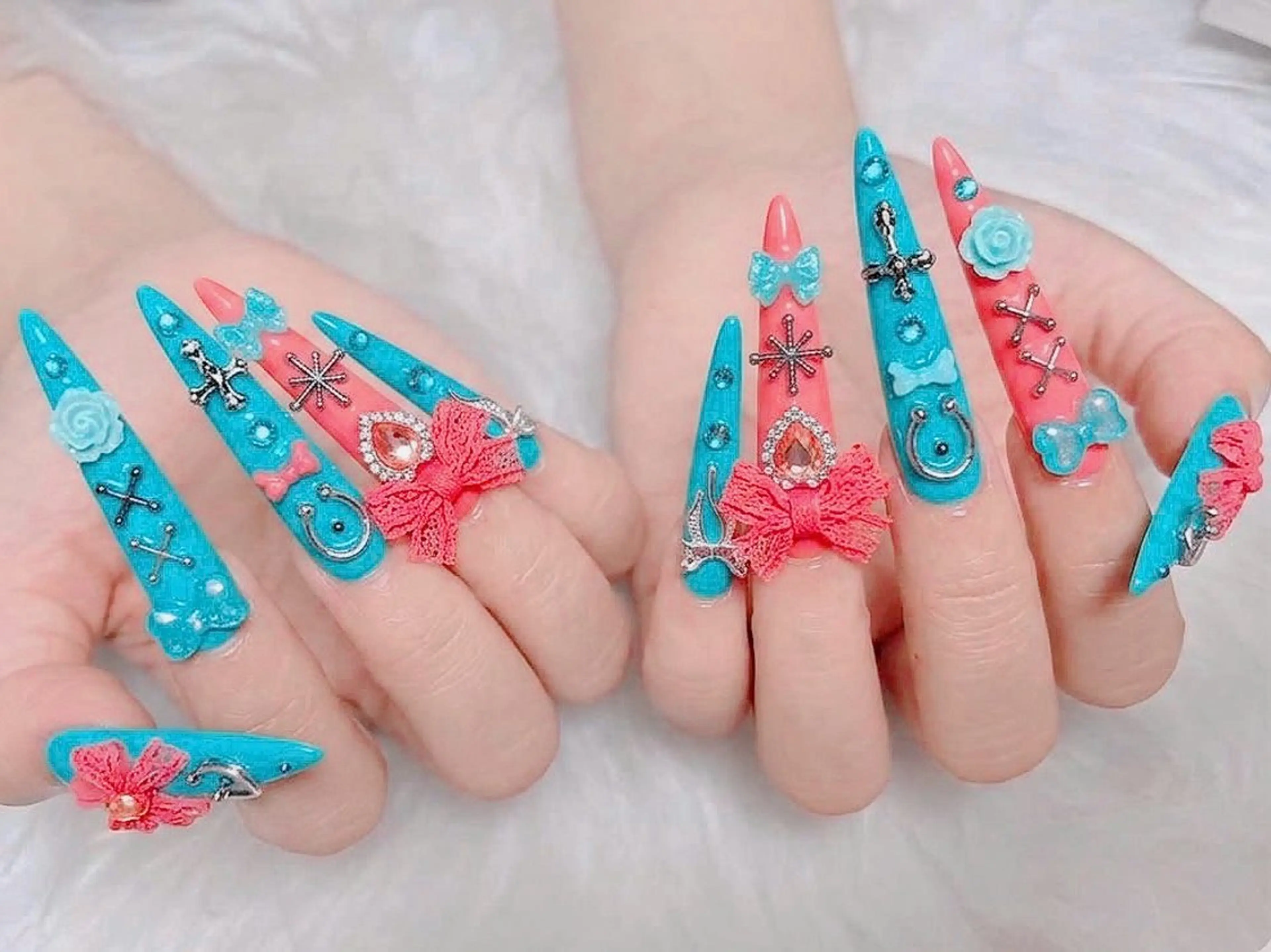 ネイル ハンドネイル Mira Nail Studioのネイルデザイン