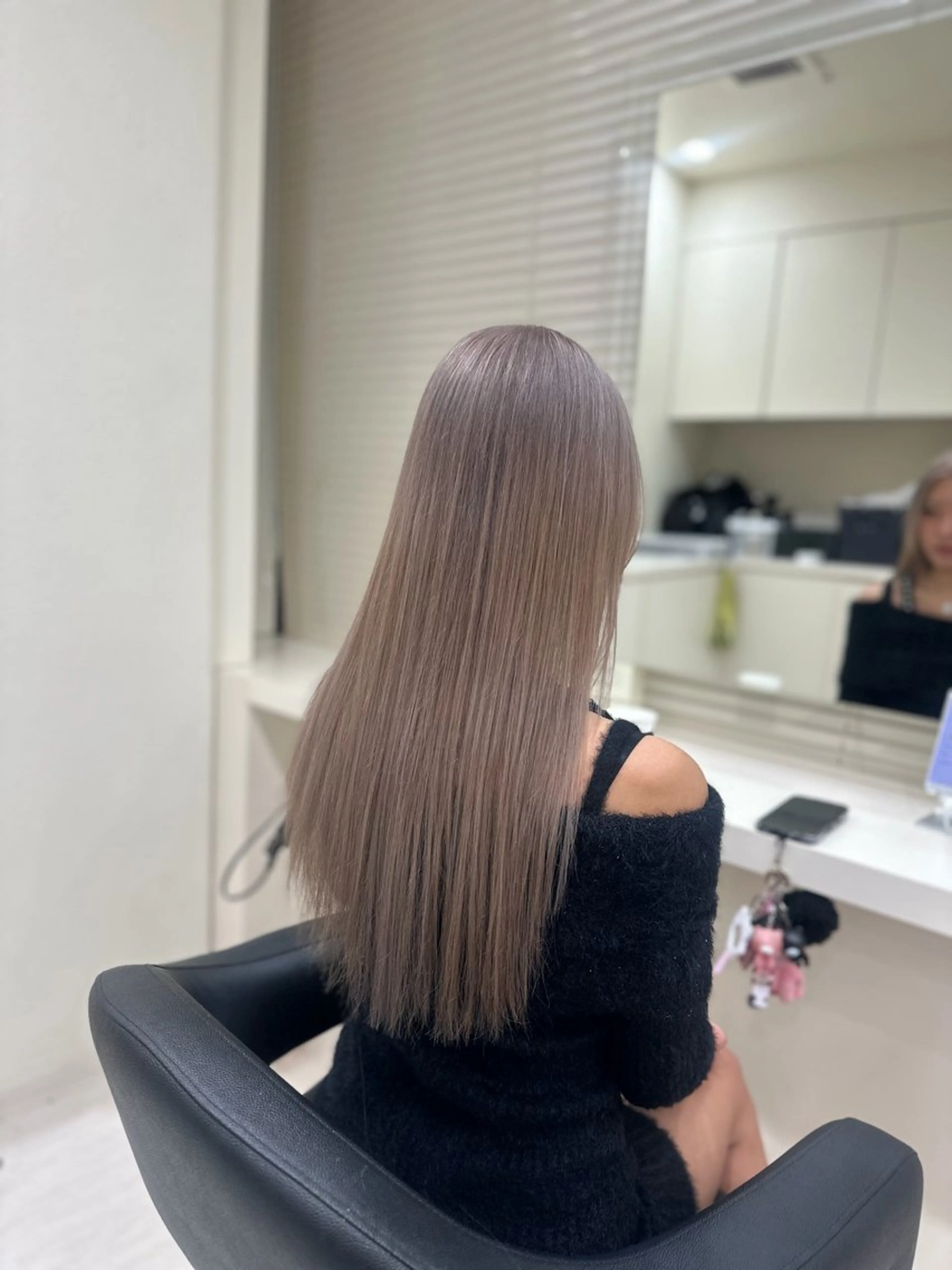 ロング ヘアカラー トリートメント ️🫧 AINE 🫧ハイトーンカラーのヘアスタイル