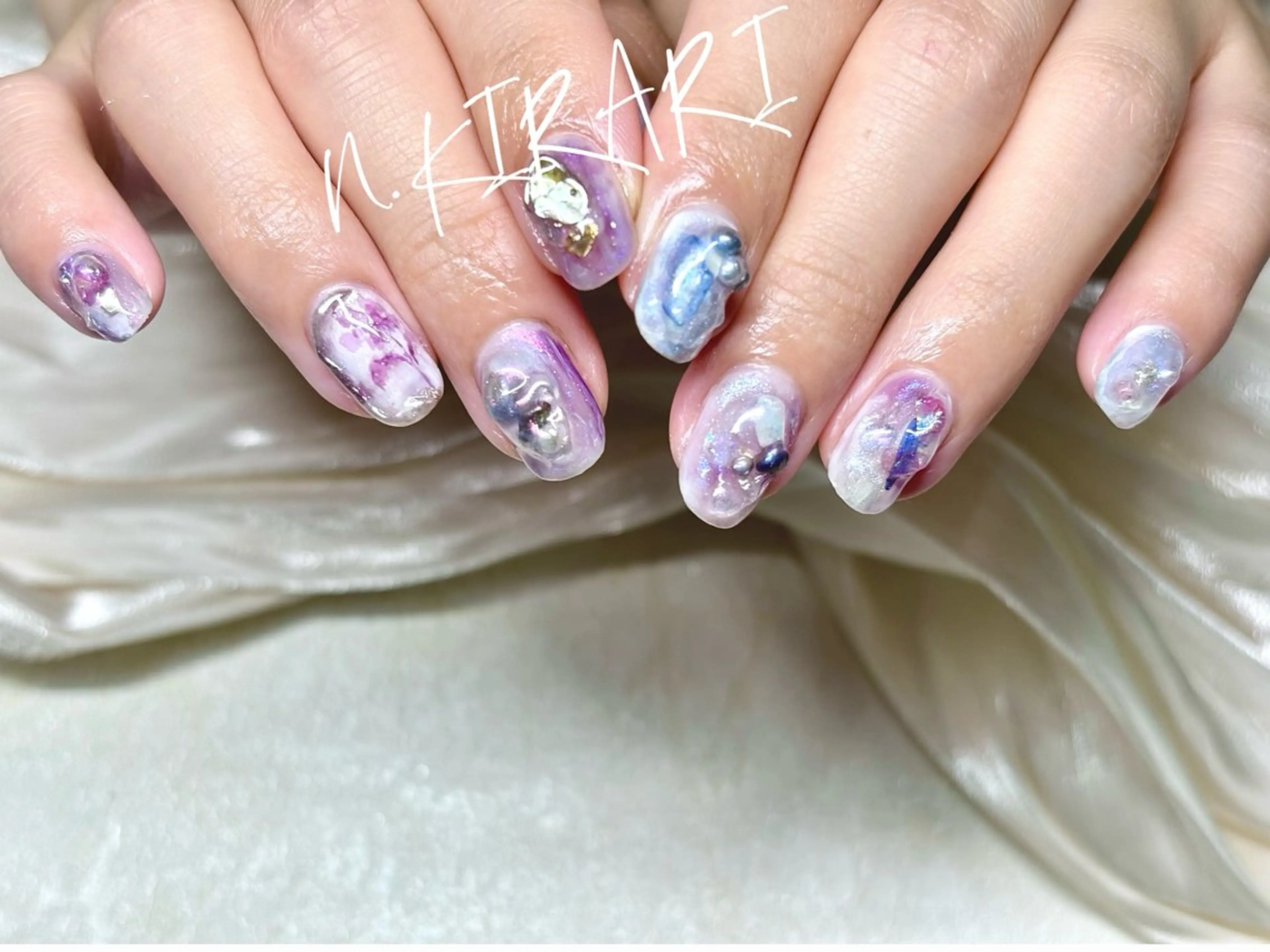ネイル ニュアンスネイル ETE LUNA NAILのネイルデザイン