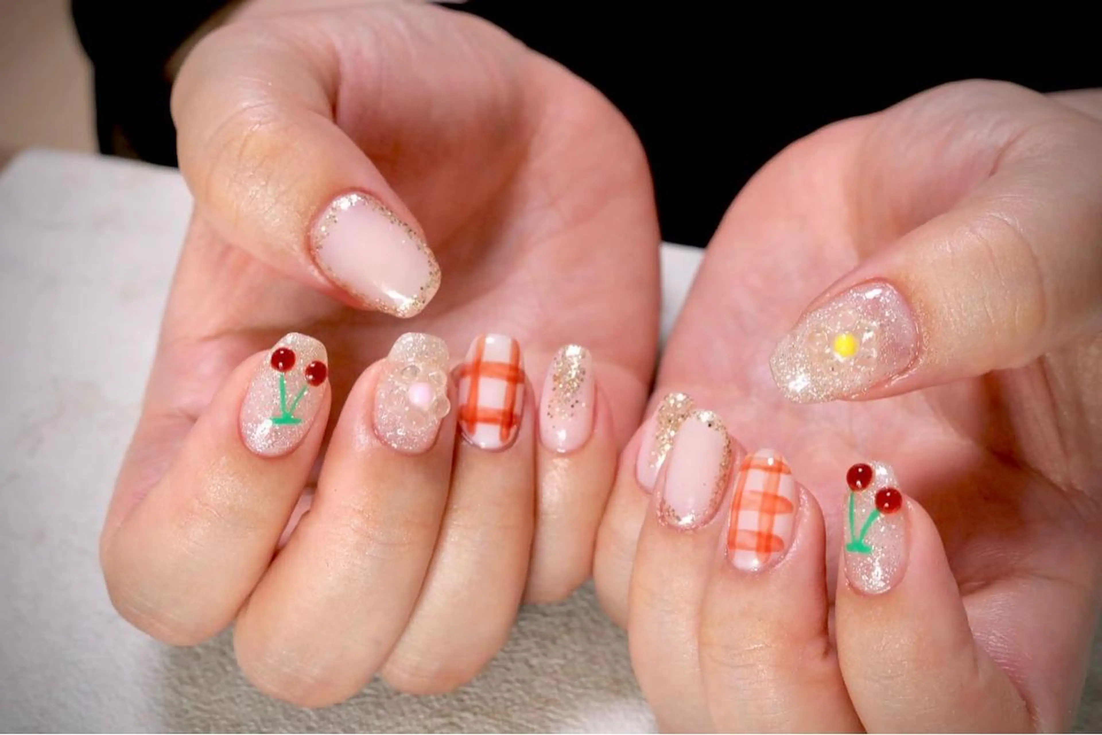 ネイル ハンドネイル MH Nailのネイルデザイン