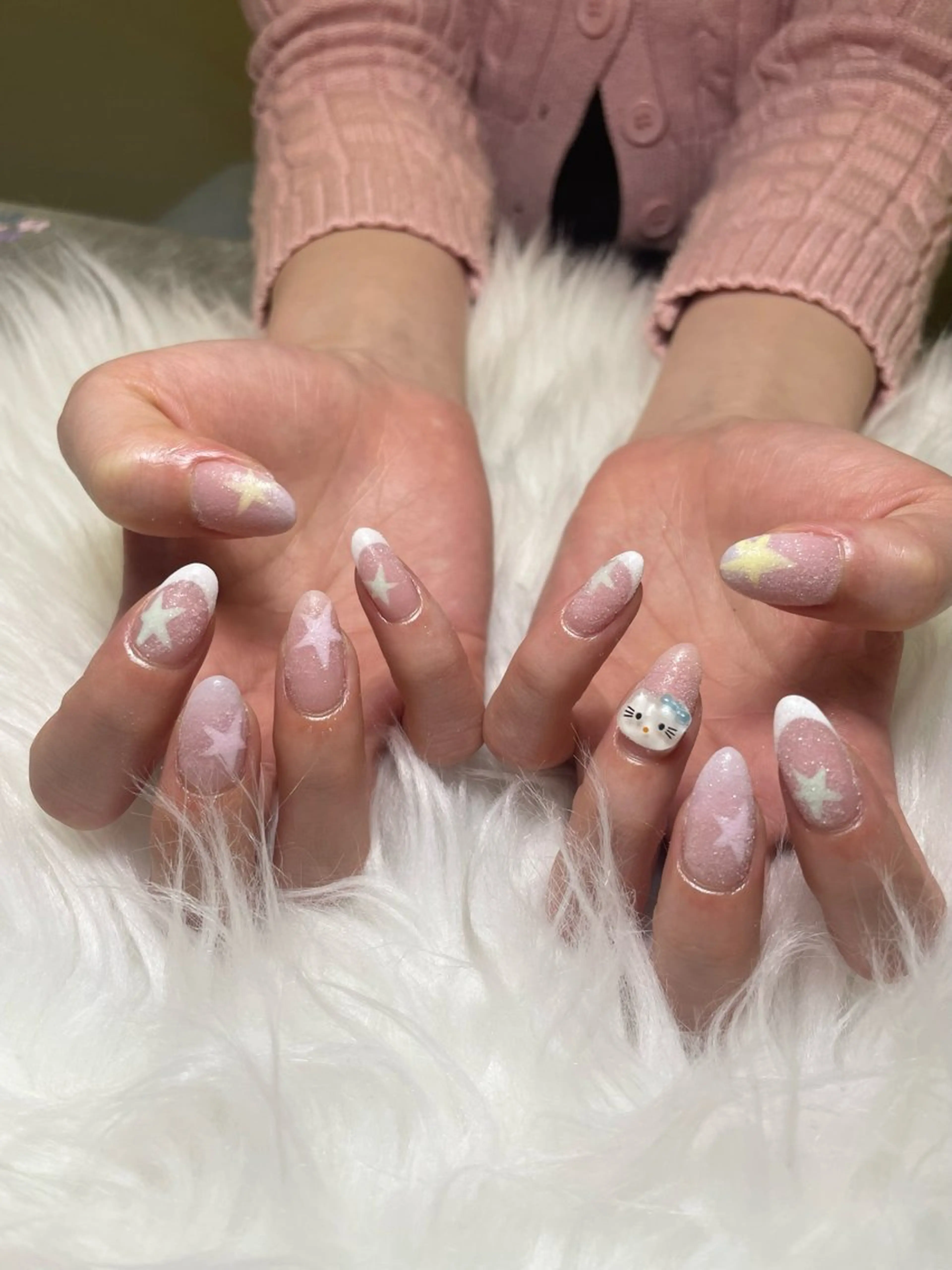 ネイル ハンドネイル SunnyRoa aguri ୨୧˖*のネイルデザイン