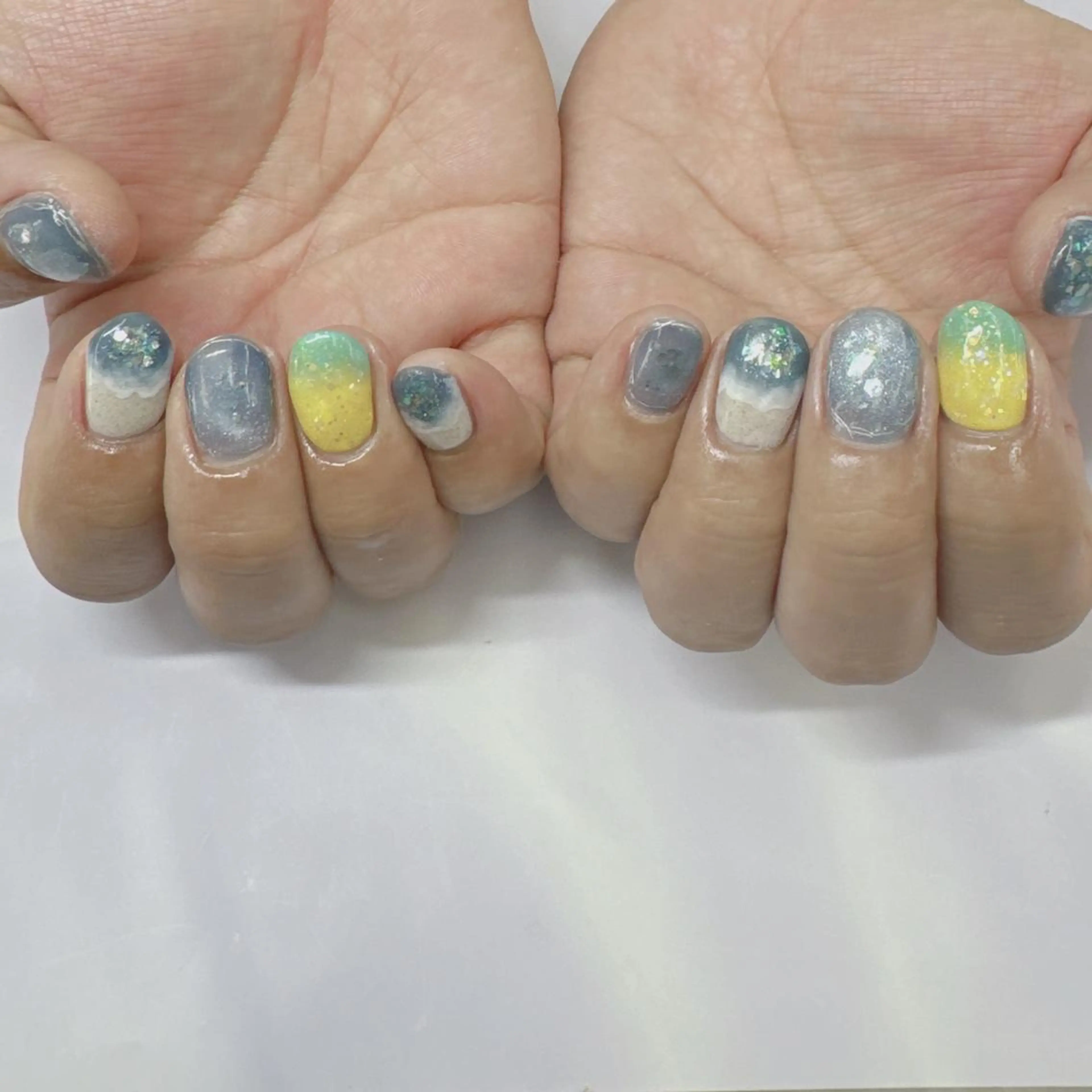 ネイル Nail salon Honey Beeのネイルデザイン