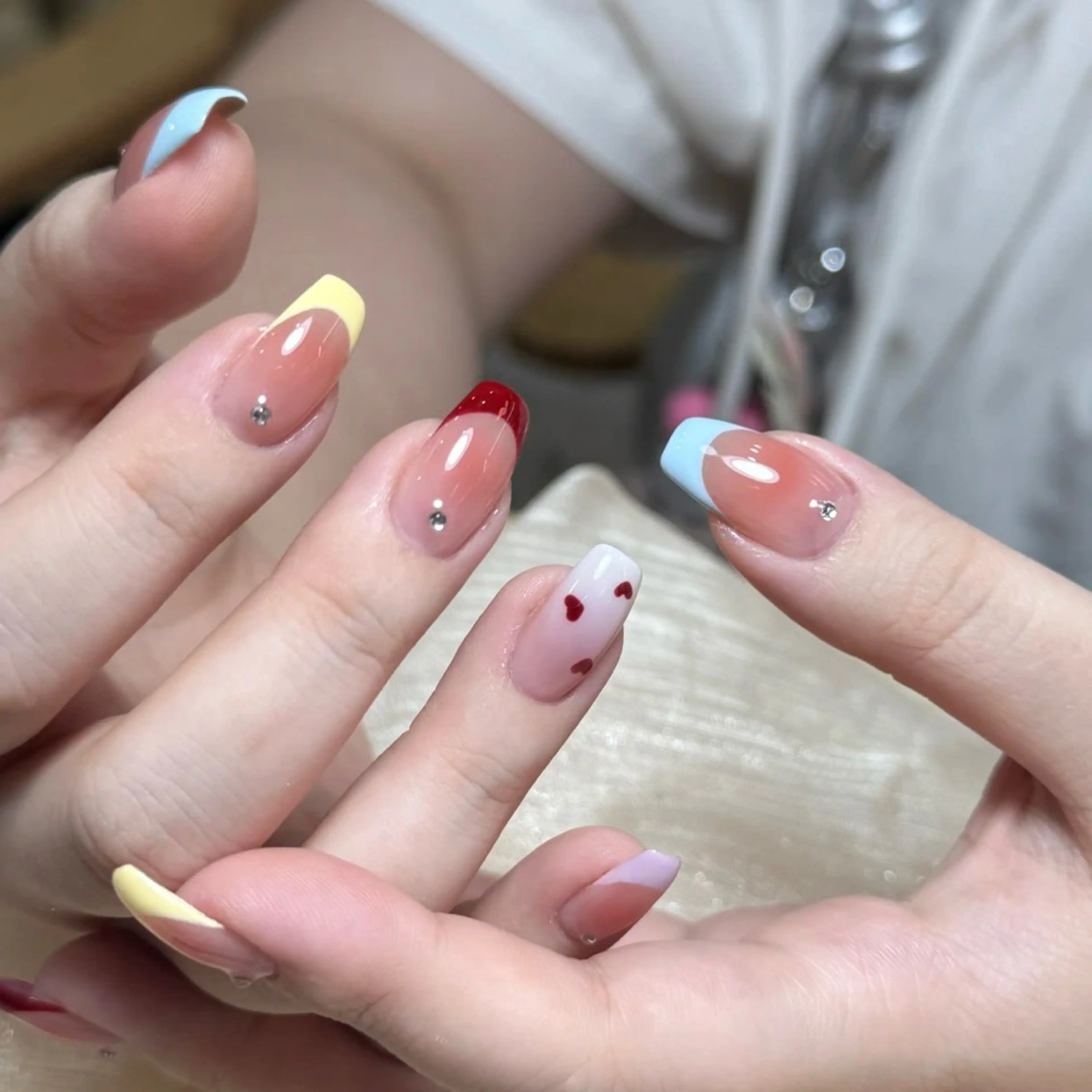 ネイル ハンドネイル 🎀 NaNa_nailのネイルデザイン