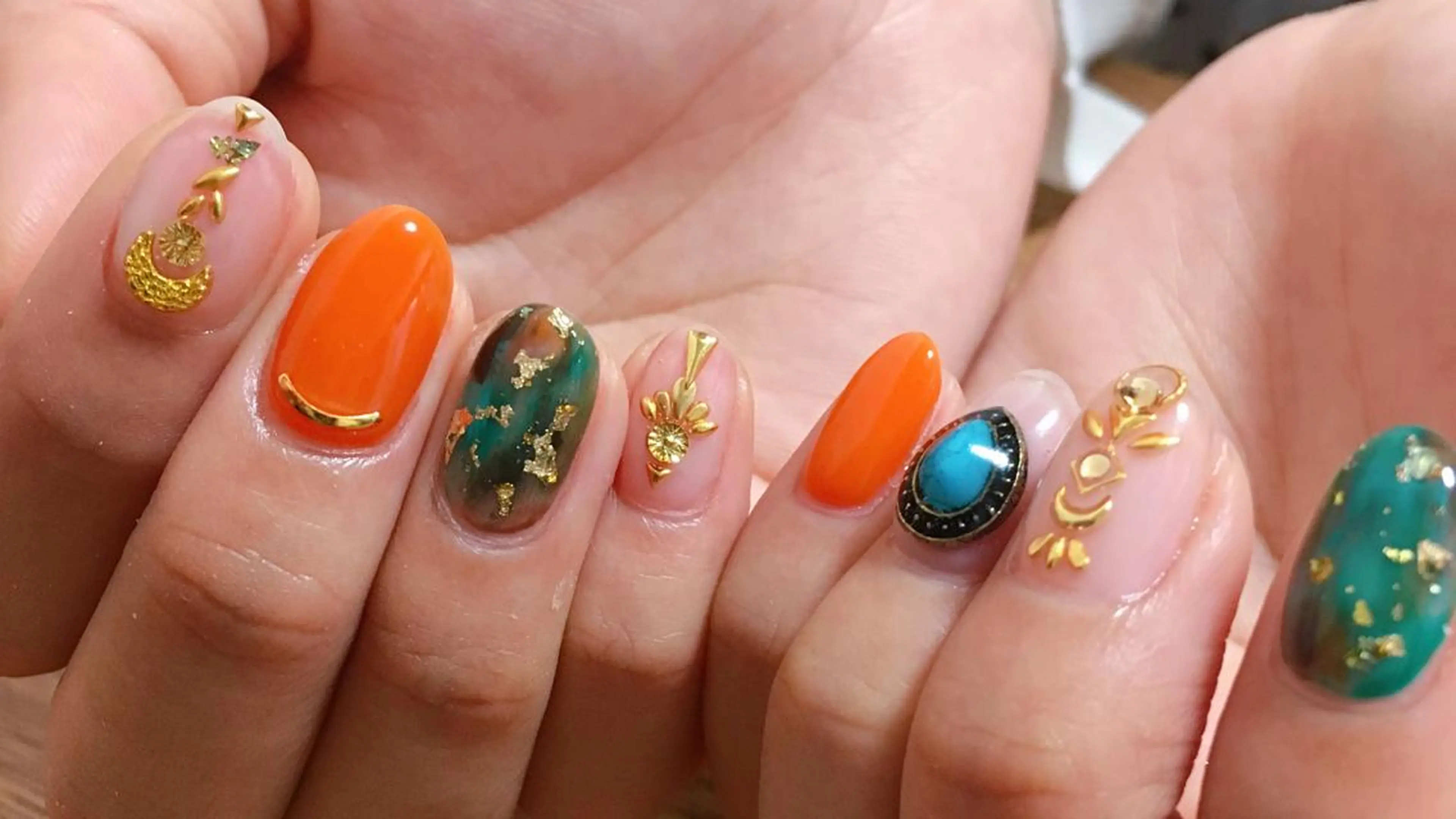 ネイル Lino nailのネイルデザイン