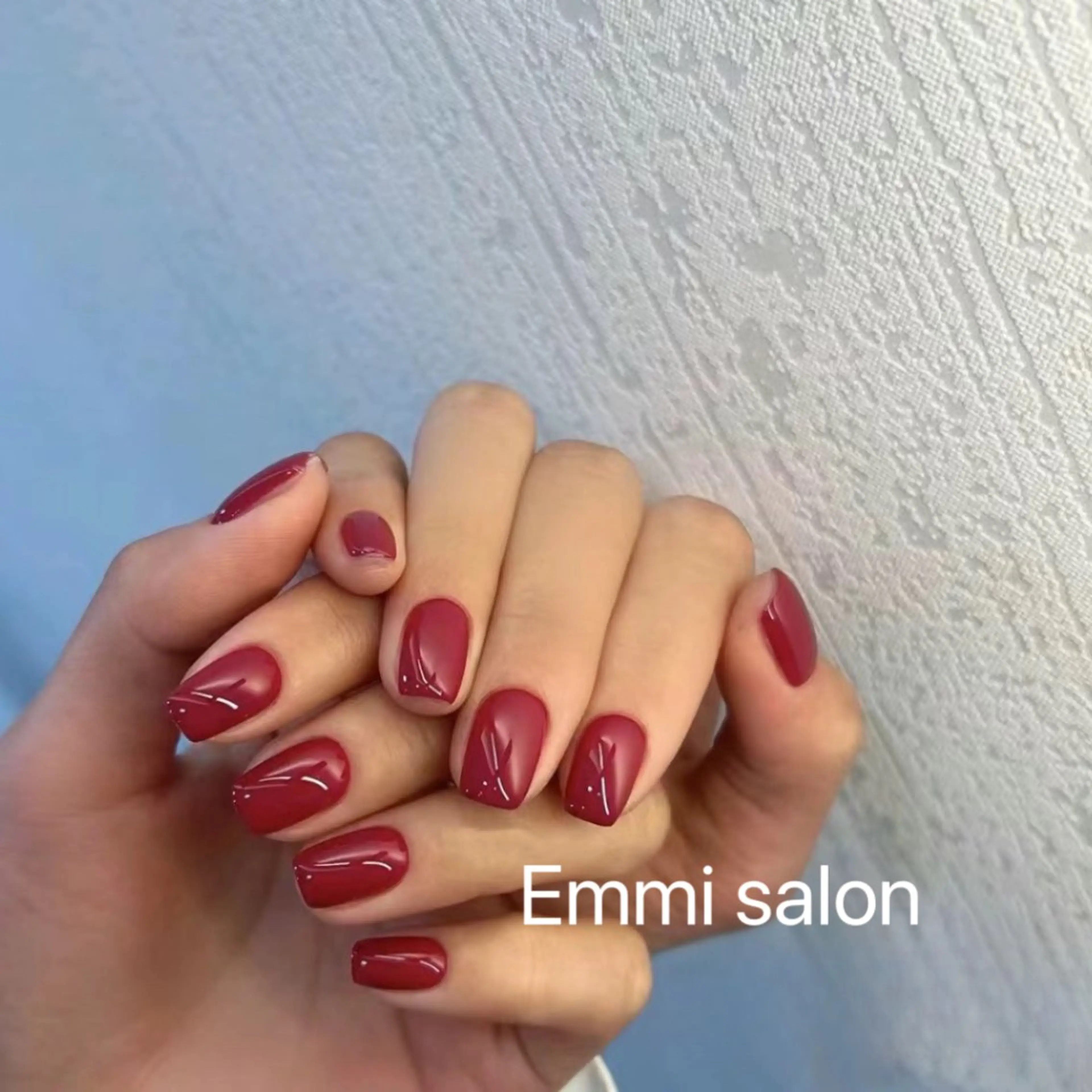 ネイル ワンカラーネイル Emmi salonのネイルデザイン