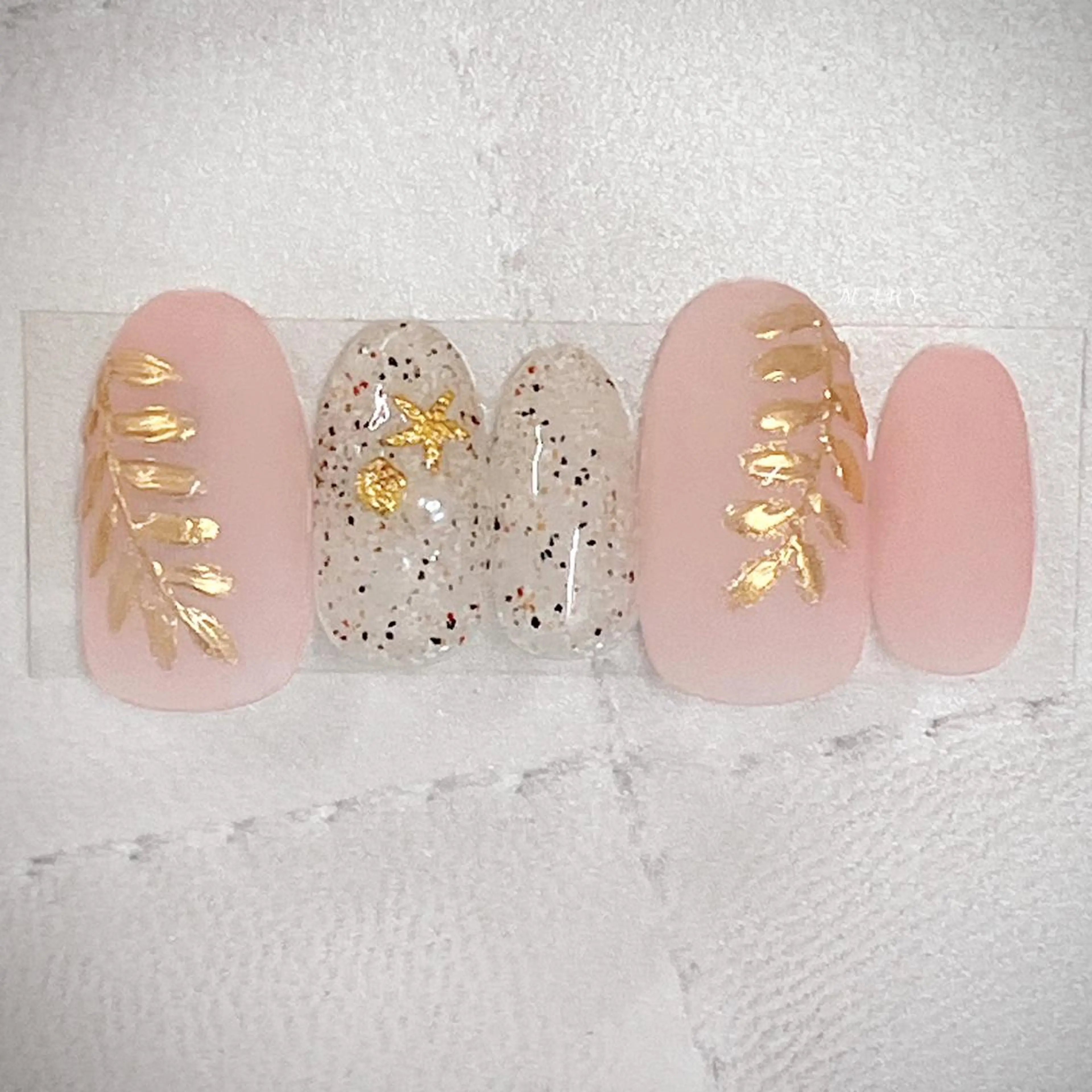 ネイル マットネイル ニュアンスネイル ワンカラーネイル ピンク ハンドネイル Mary nail .narumiのネイルデザイン