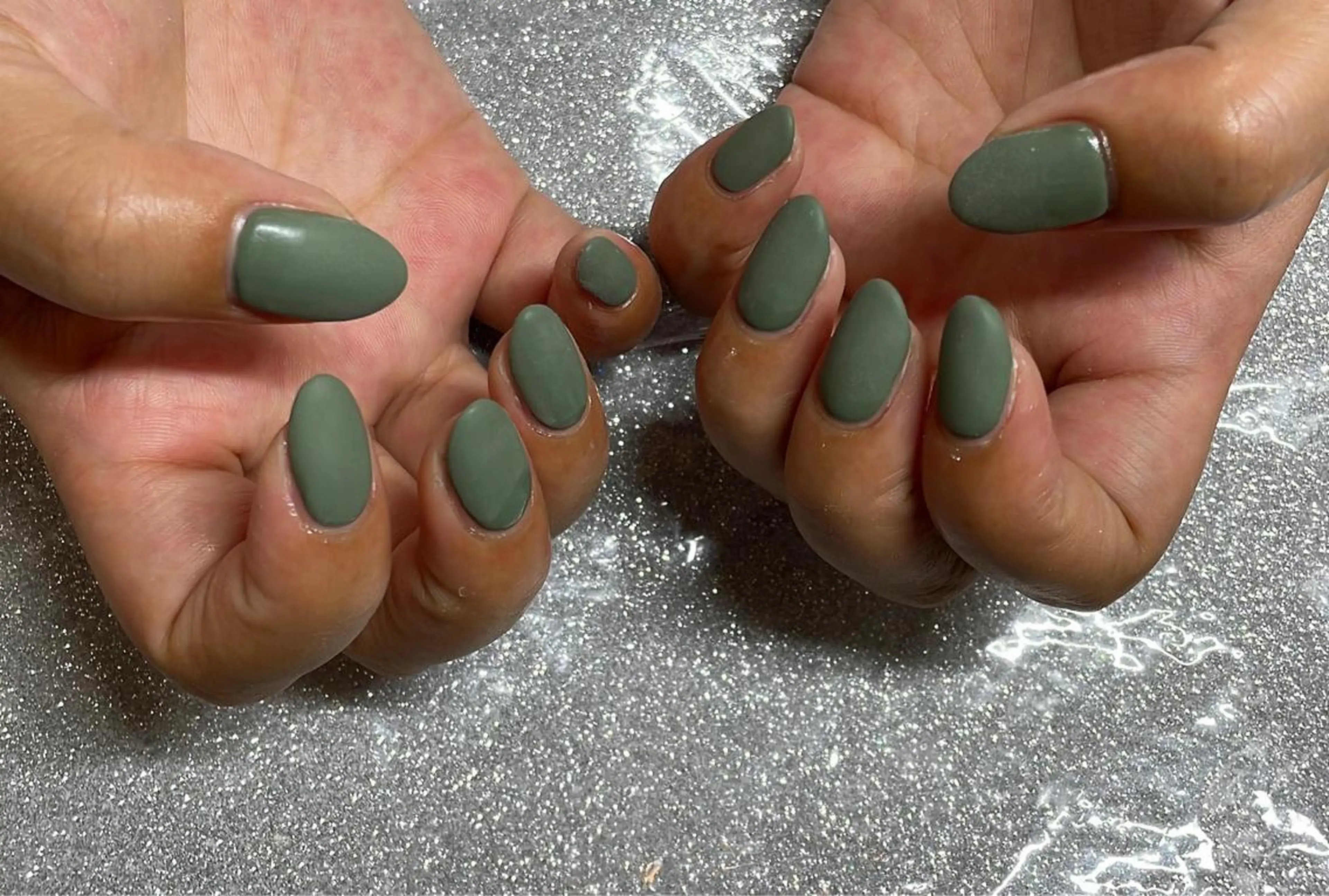 ネイル ハンドネイル VIERU 🌈🎀💖のネイルデザイン