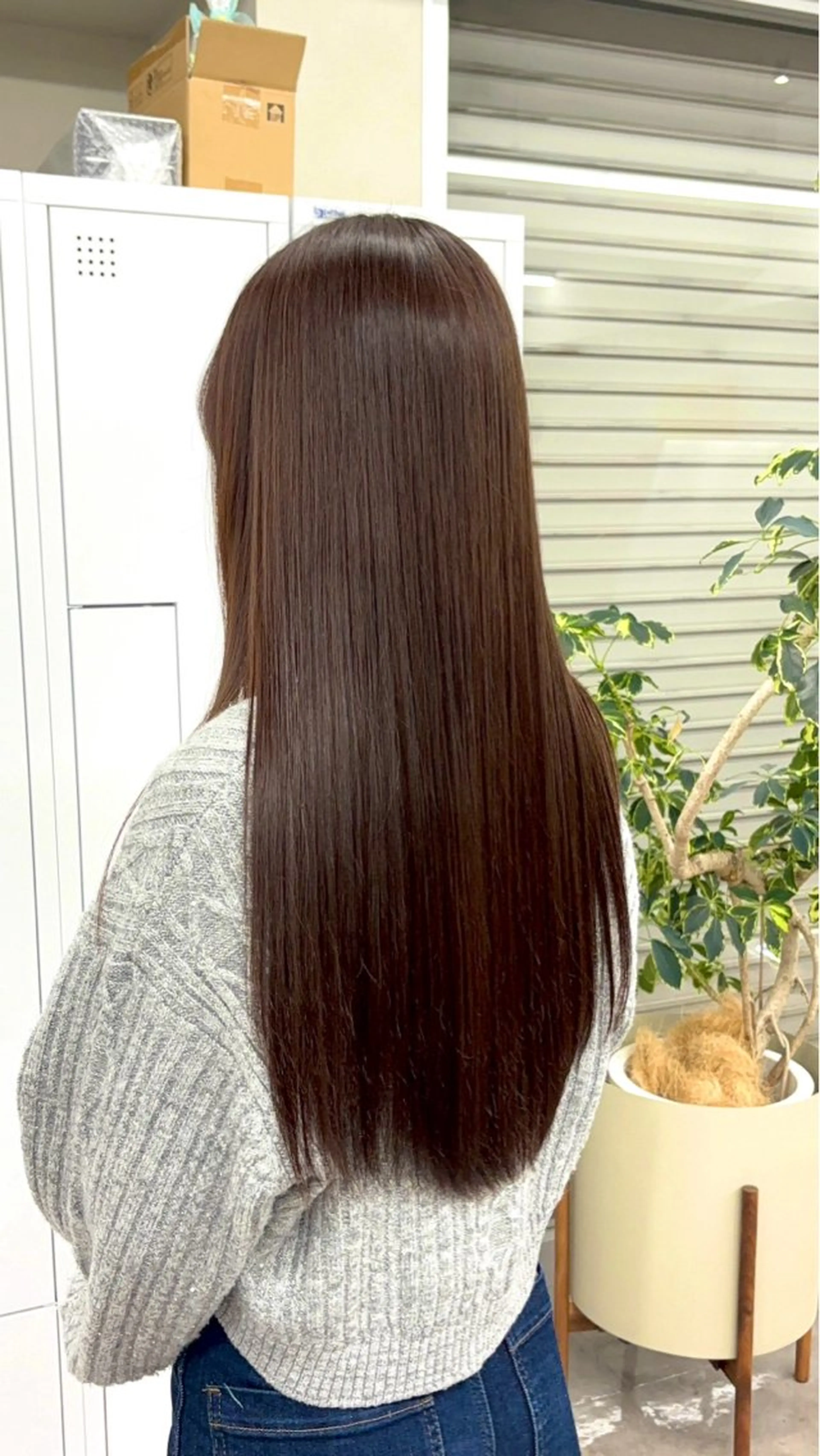 ロング カラー 松谷 わかなのヘアスタイル