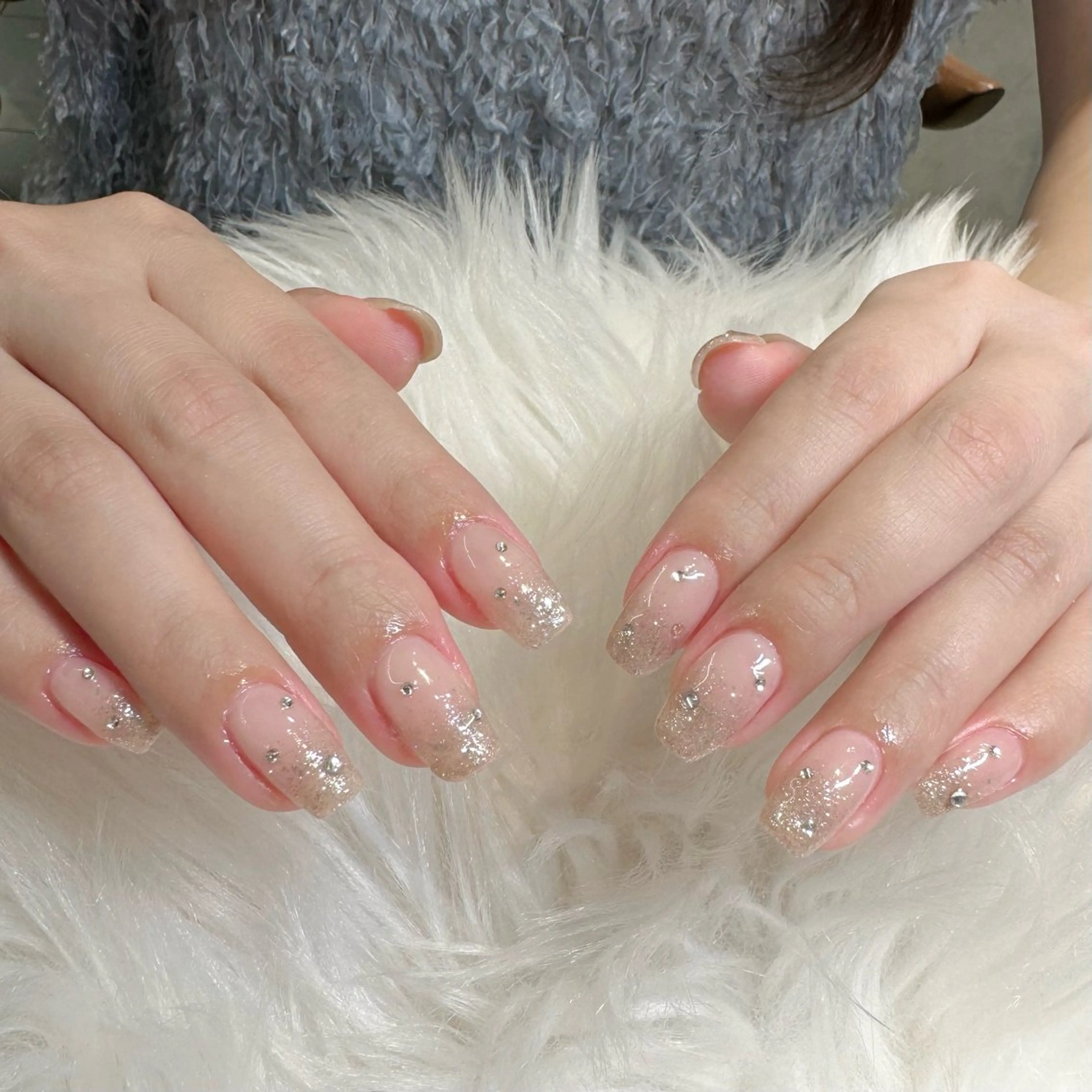 ネイル ラメ(グリッター) ラメグラデーション ハンドネイル ハンドケア Chizuru ☾ ໋のネイルデザイン