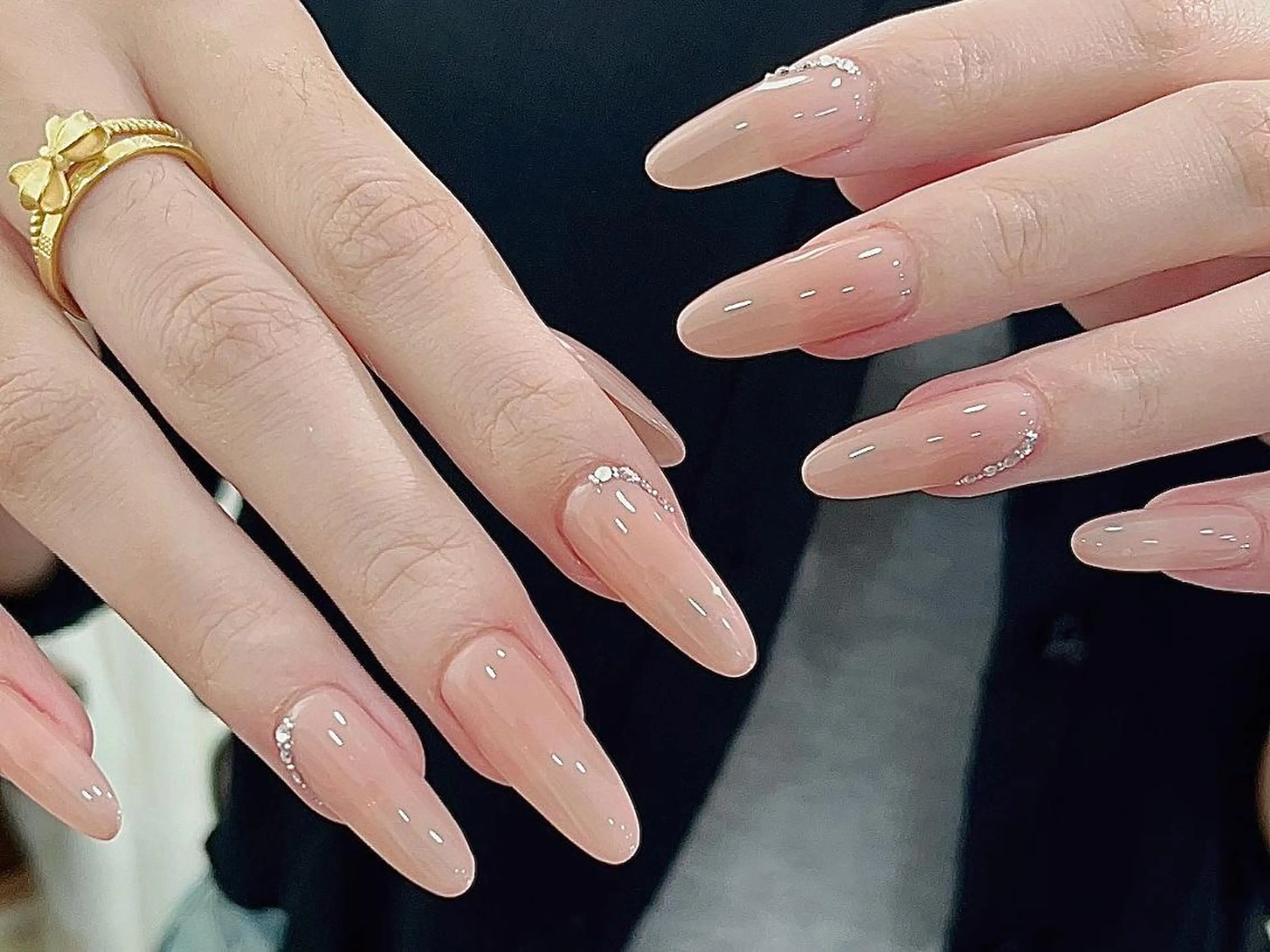 ネイル アートネイル ホログラムネイル キラキラネイル ロングネイル ワンカラーネイル ハンドネイル ハンドケア 🎀Sense Nail渋谷店🎀のネイルデザイン