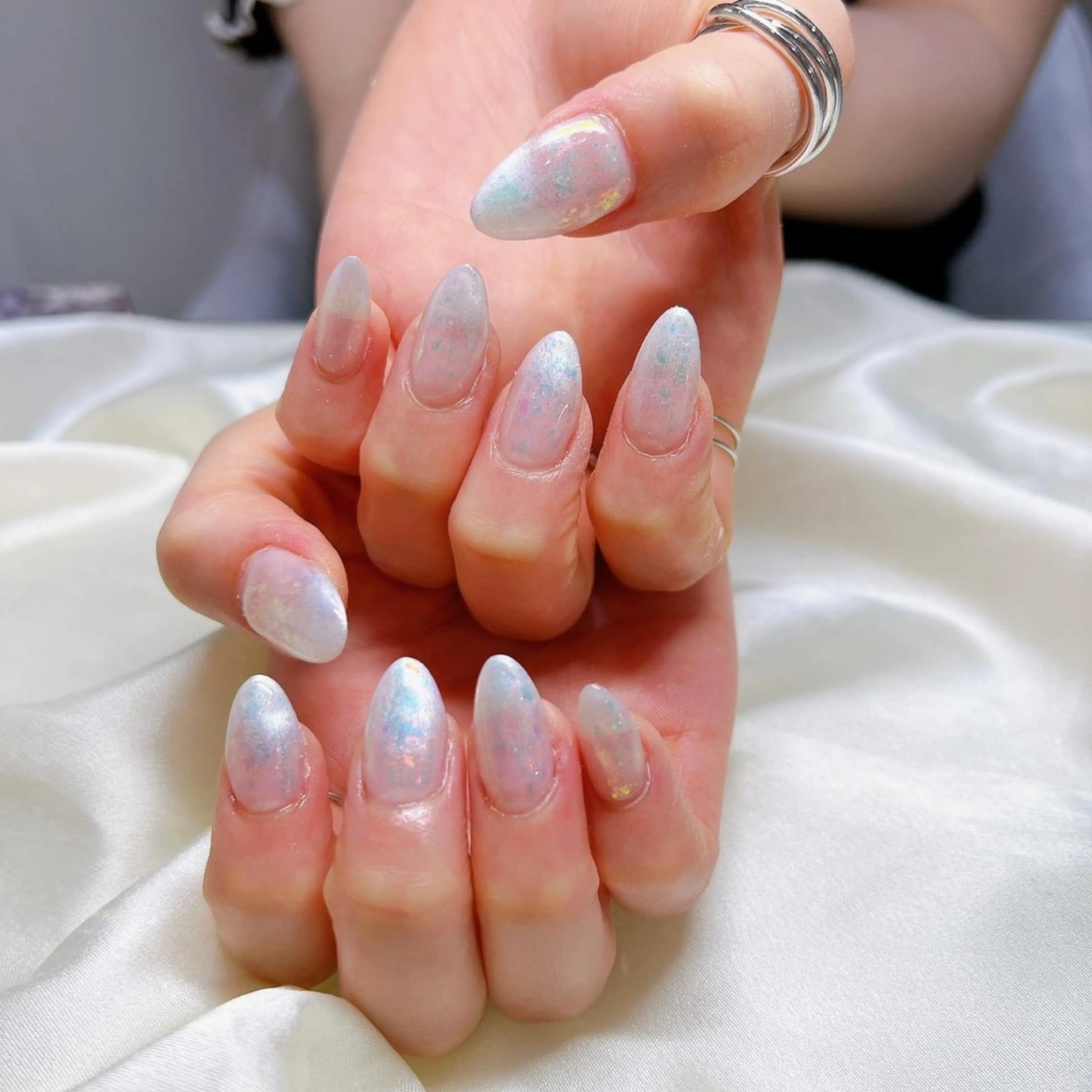 ネイル マツエク・マツパ アイブロウ 眉カラー 韓国風マツエク パリジェンヌラッシュリフト まつげパーマ ワンホンマツエク ハンドネイル Nail&eye Belire 新宿のネイルデザイン