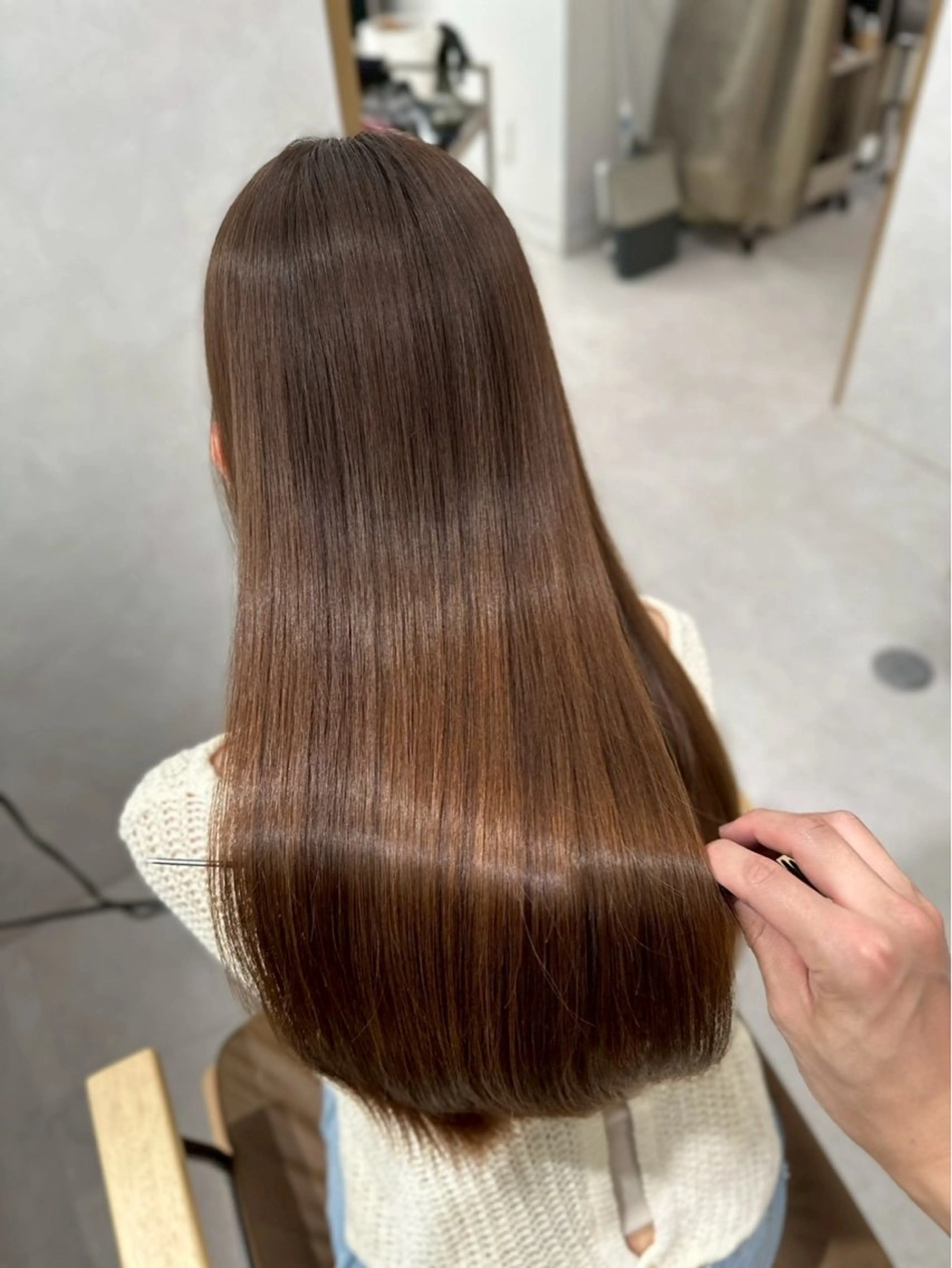 ロング SLASHスラッシュ 菅野あかねのヘアスタイル