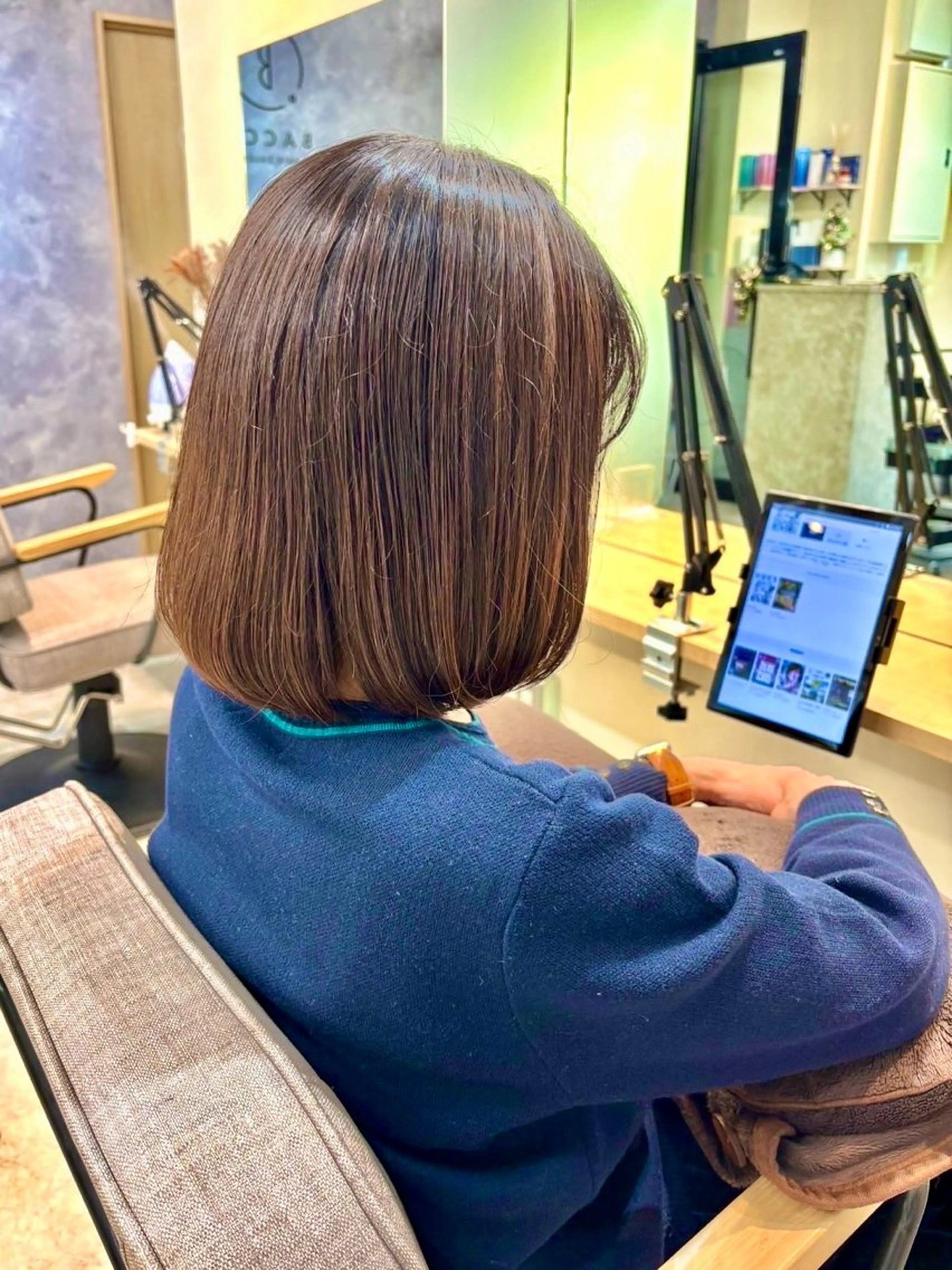 ミディアム ヘアカラー トリートメント 桜木町2分/くびれ /ボブ/ナチュラルのヘアスタイル