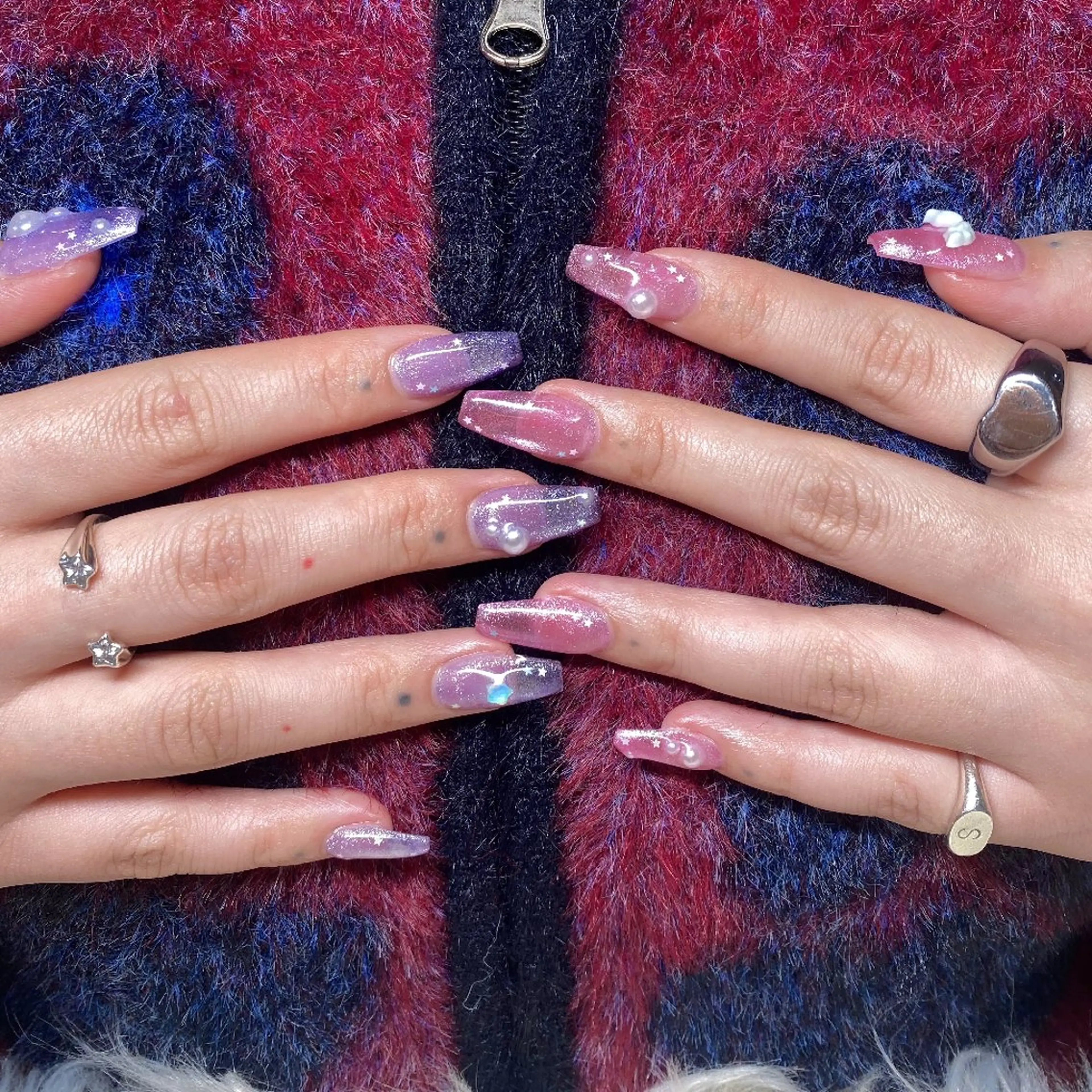 ネイル チークネイル フレンチネイル キラキラネイル 韓国ネイル マグネットネイル ハンドネイル BelireMaa Nail&eyeのネイルデザイン