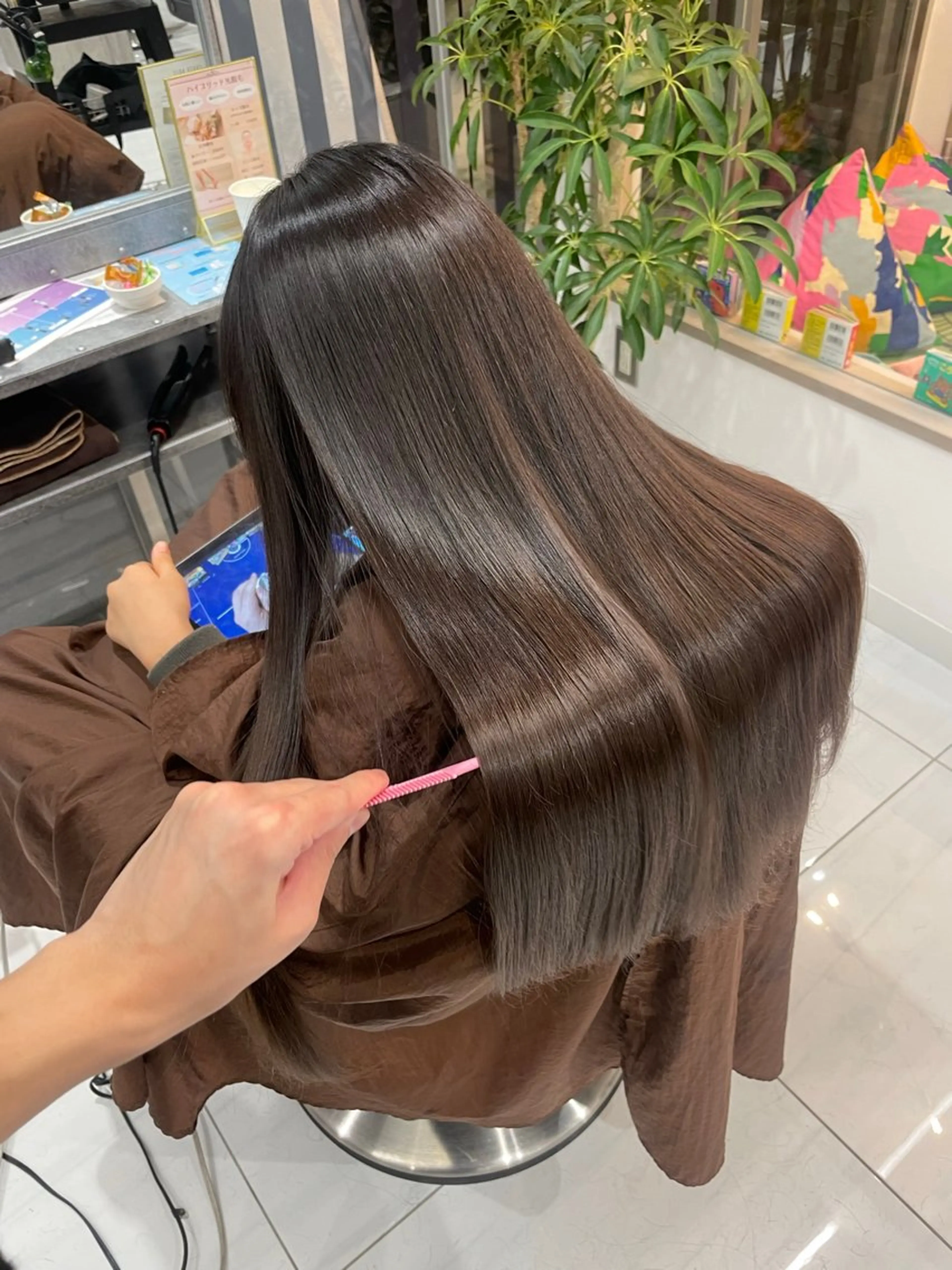ロング 髪質改善 トリートメント カット 縮毛矯正 トリートメント 飯田 祥哉のヘアスタイル