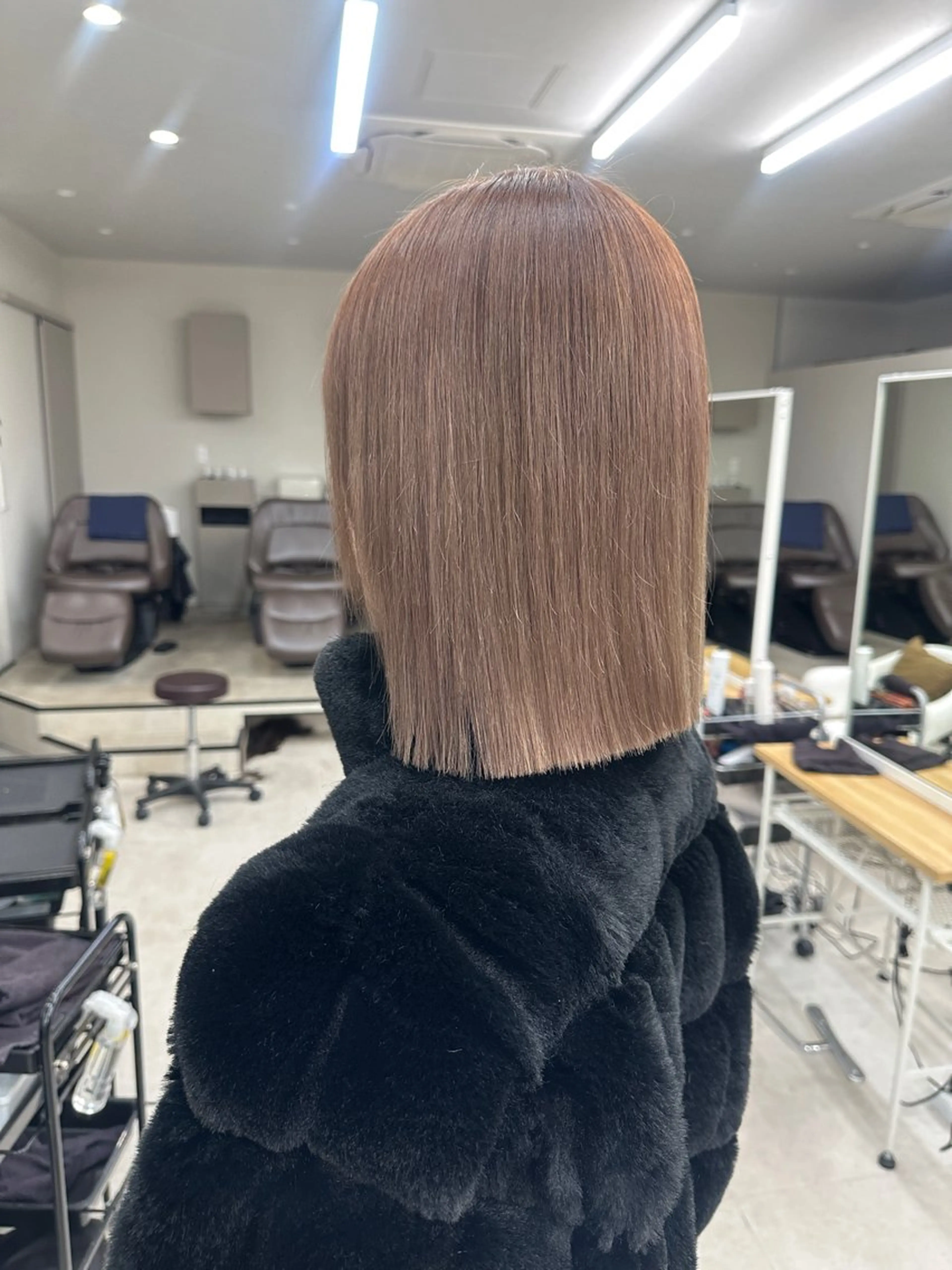 ショート カラー ヘアカラー 丸山 心 / 艶カラーのヘアスタイル