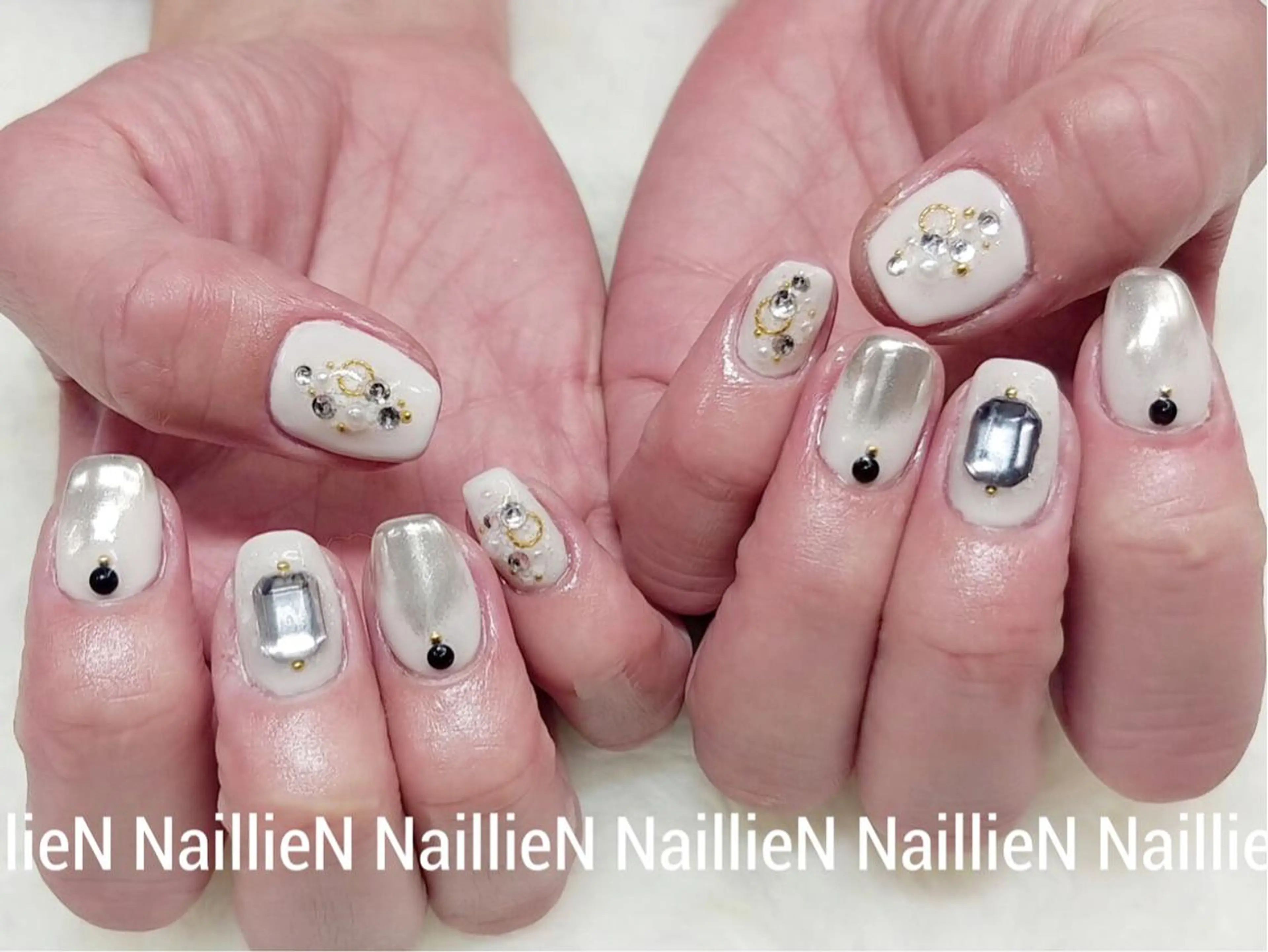 ネイル 持ち込み Nail lieNのネイルデザイン