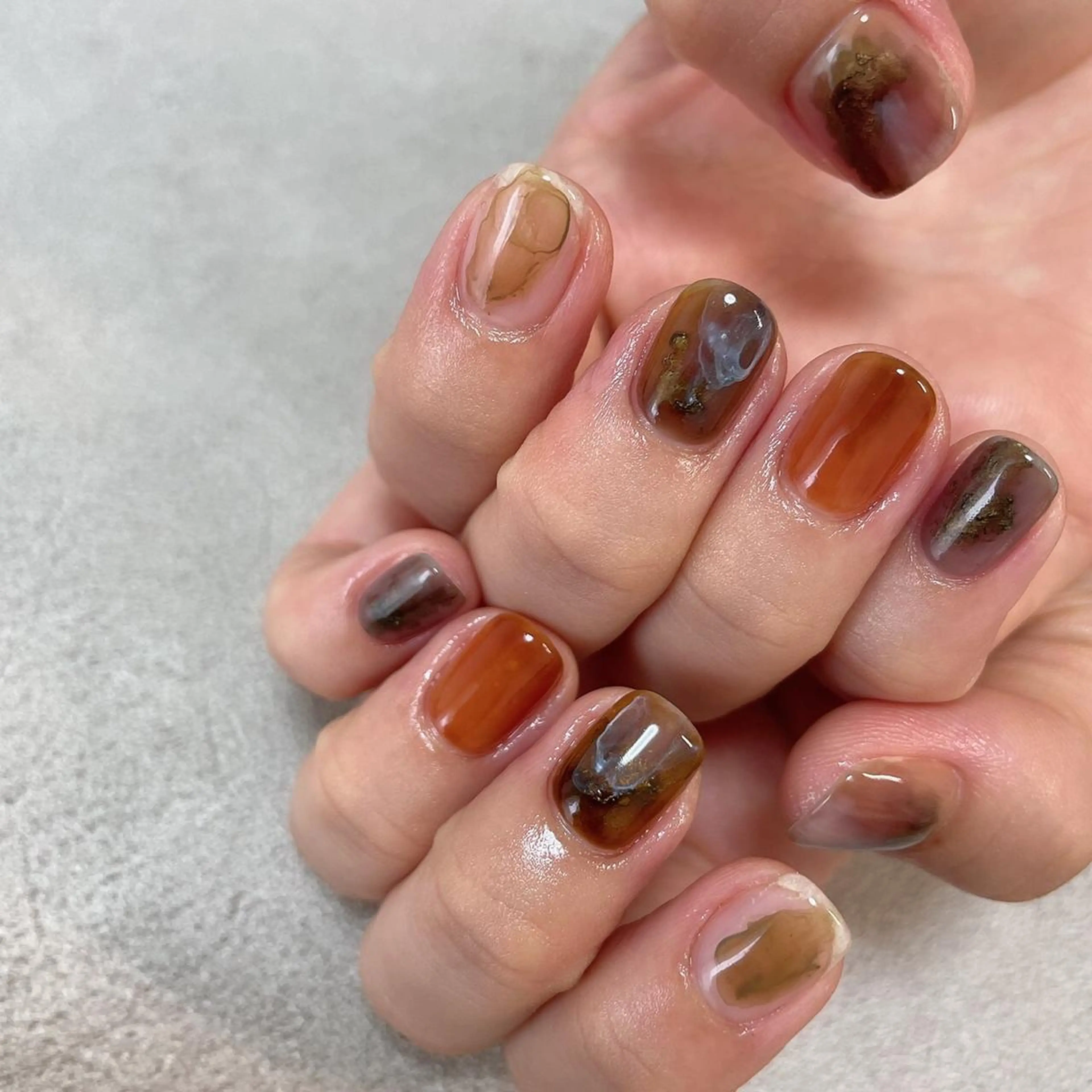 ネイル ニュアンスネイル ショートネイル スクエアネイル ハンドネイル lilbondir. chiharuのネイルデザイン
