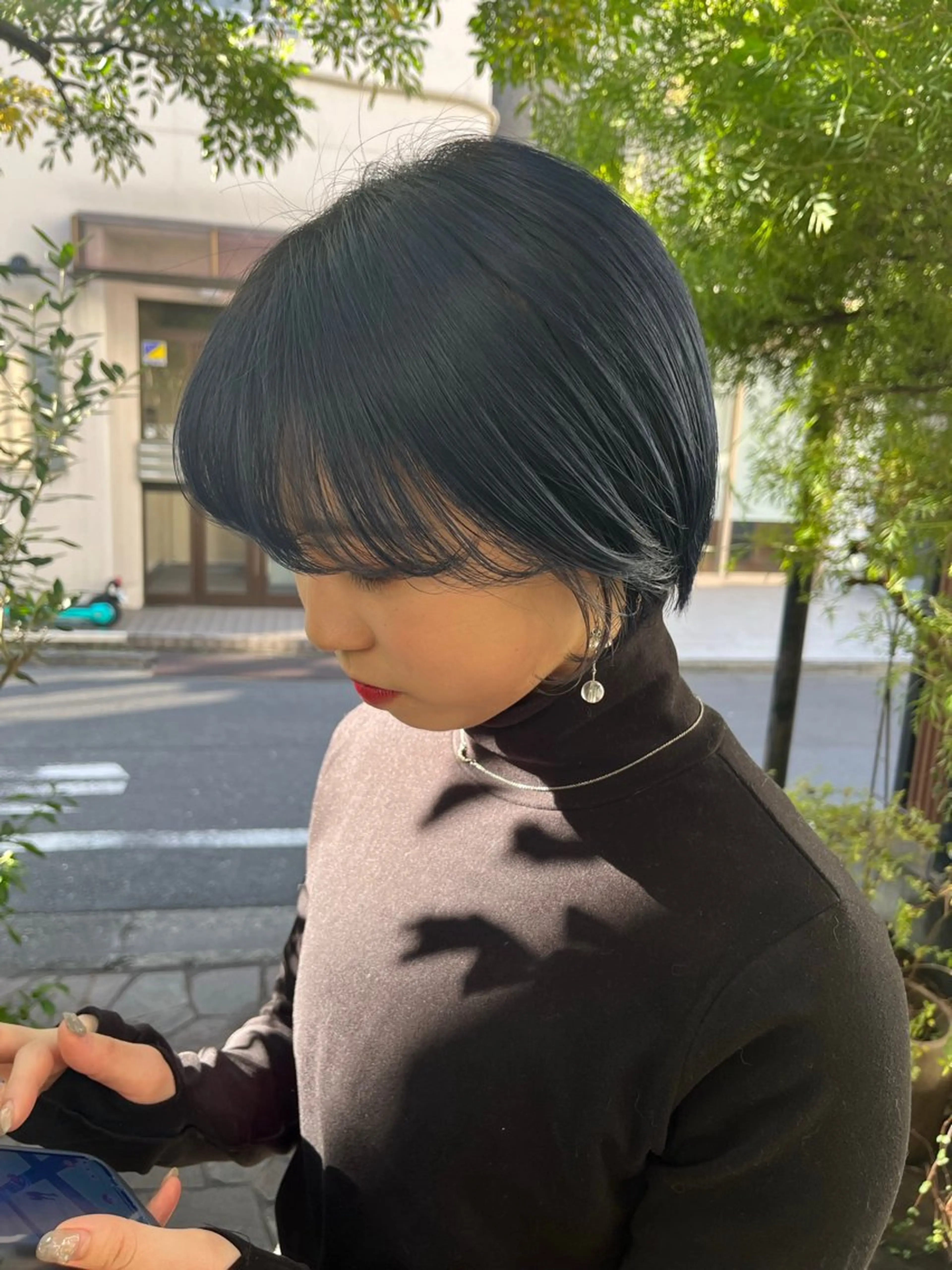 カラー ブルーカラー 小山 奈津のヘアスタイル