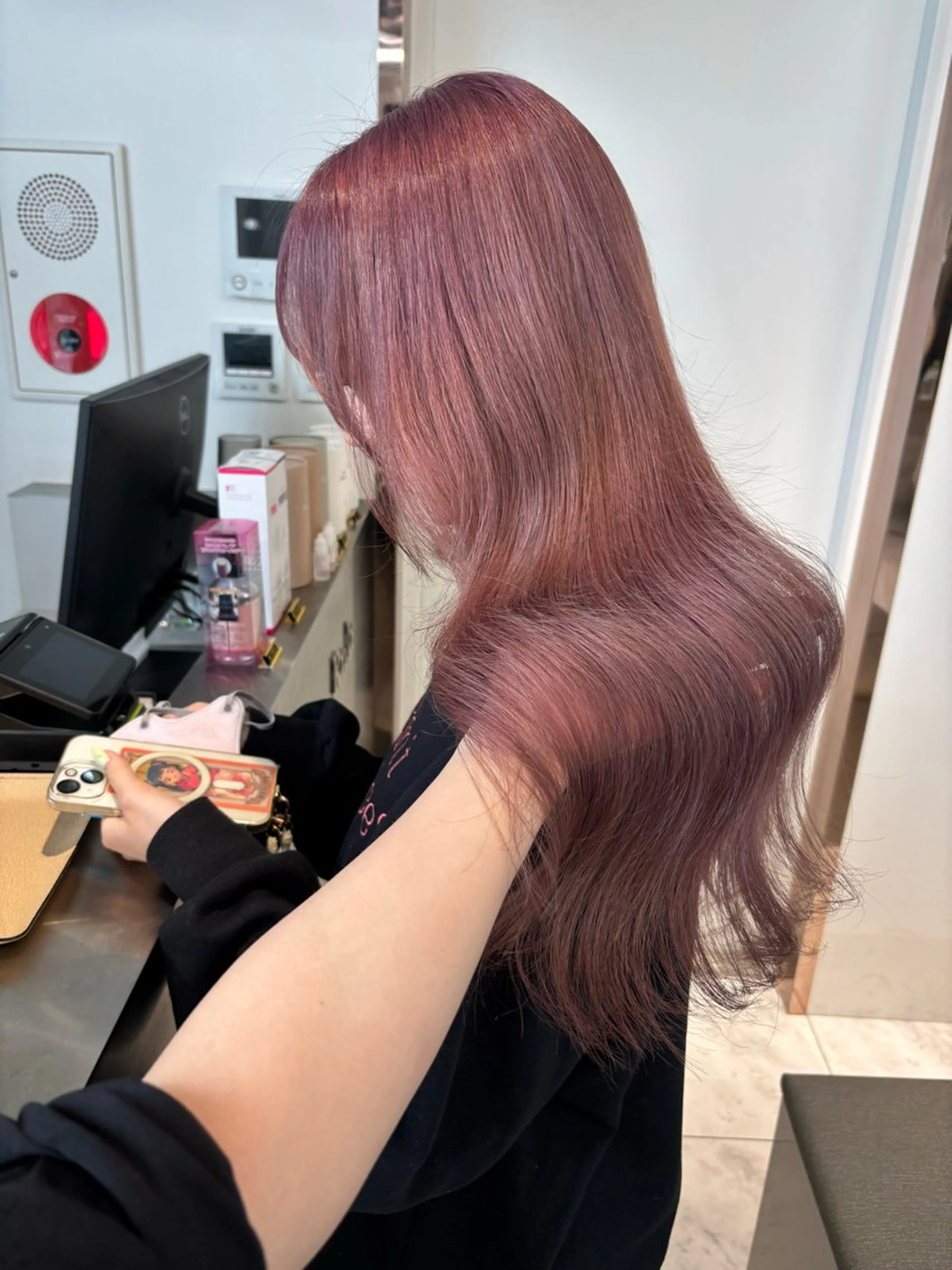 ミディアム カラー ブリーチ ボブ 韓国風ヘア レイヤーカット トリートメント ヘアカラー rina／ベージュ ワンホン/韓国ヘアのヘアスタイル