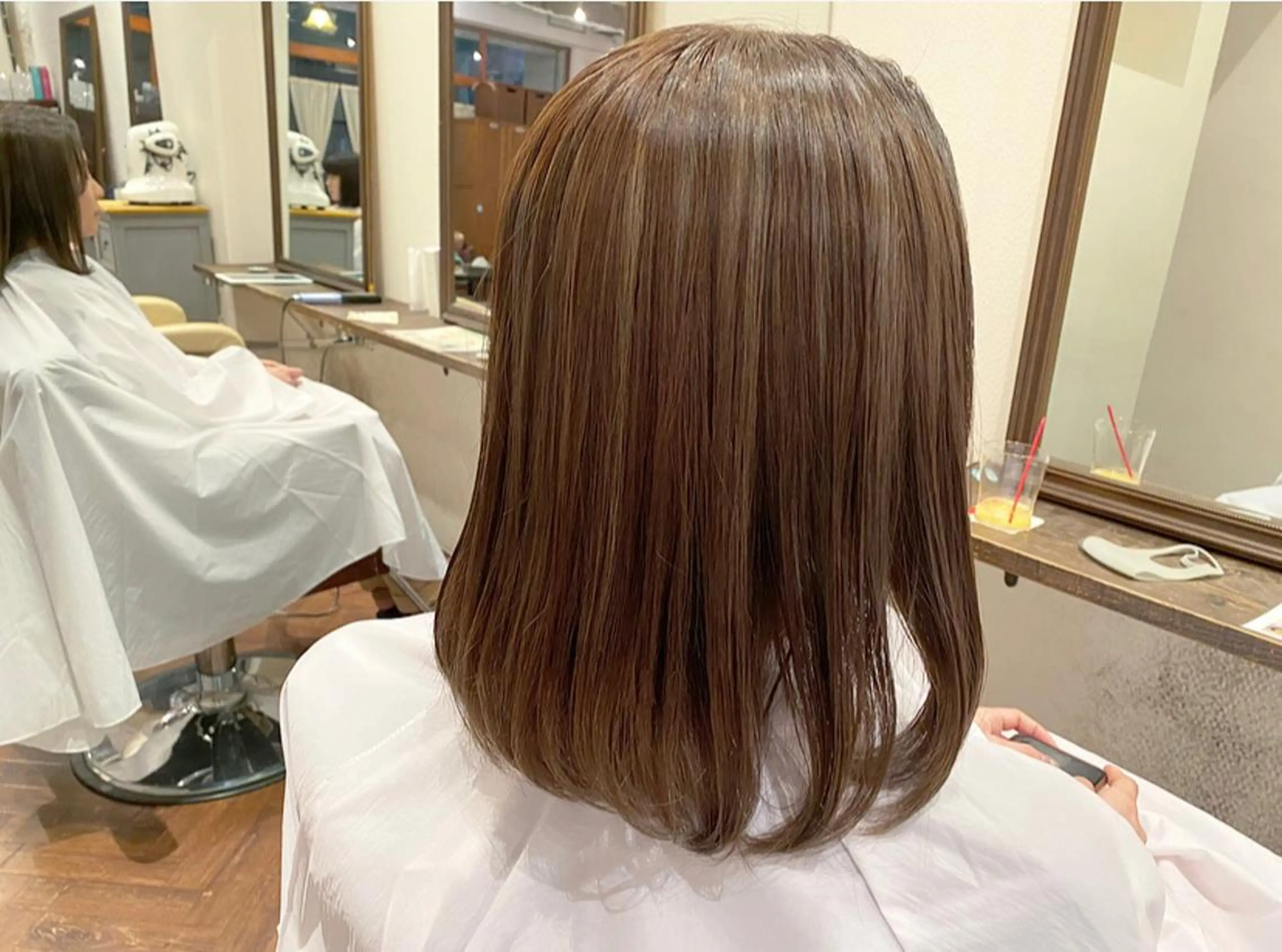 ミディアム カラー グレージュ ハイライトカラー ハイライト 🌈🌸あおき みちる🌟💗のヘアスタイル