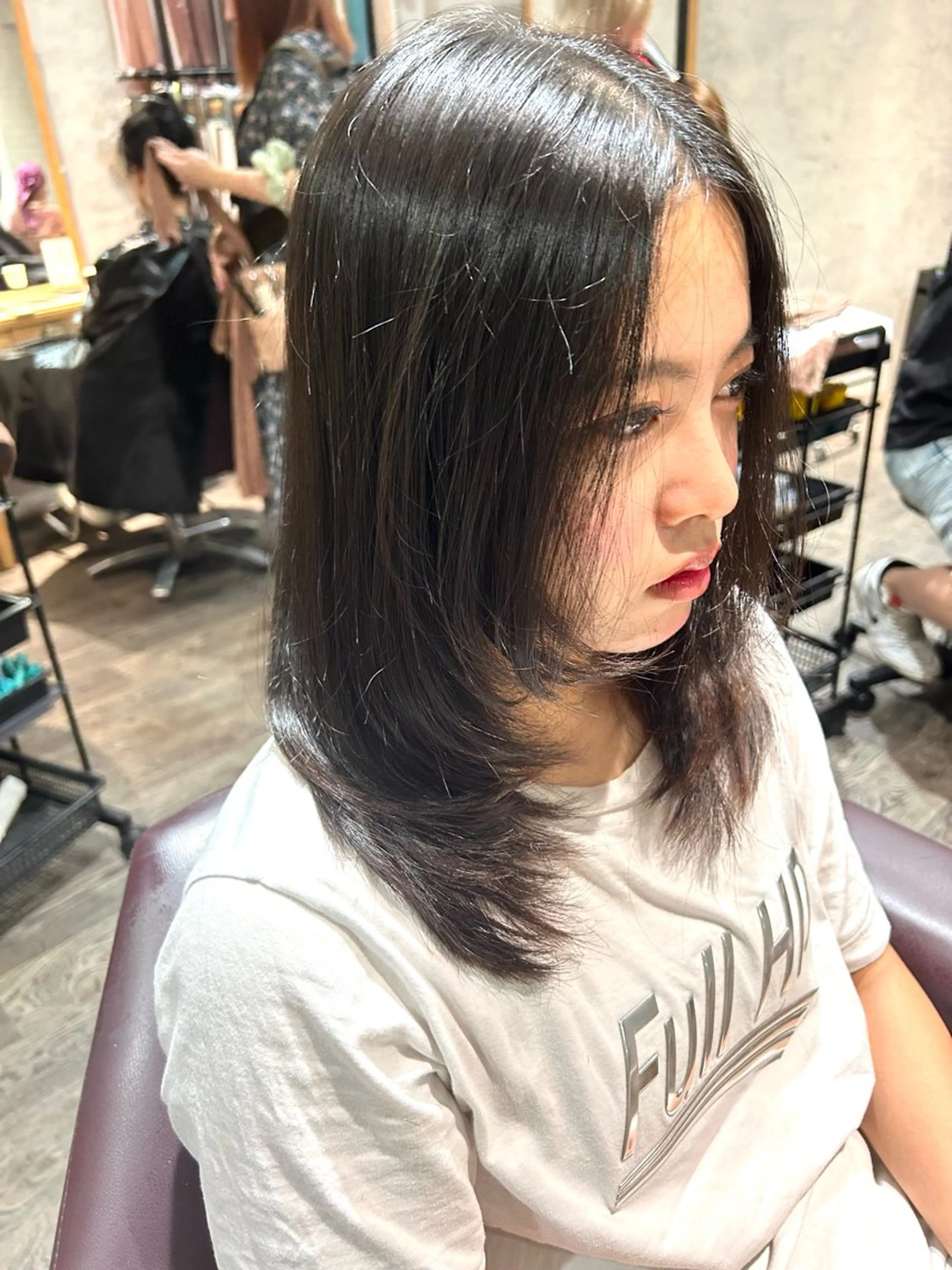 ミディアム ハッシュカット カット トリートメント ヘッドスパ パーソナルカラー 診断🍀マリンのヘアスタイル