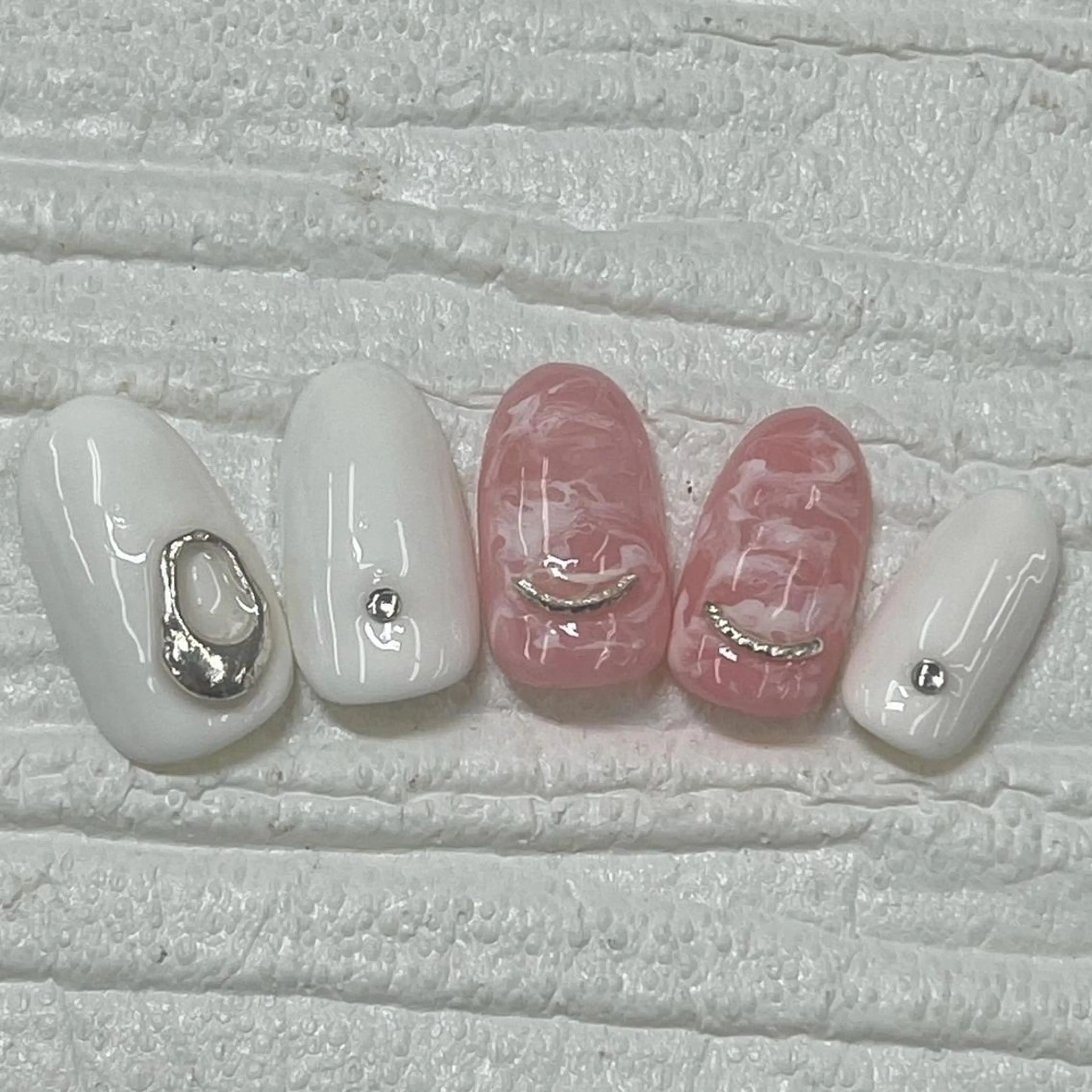 ネイル Nail salon Honey Beeのネイルデザイン