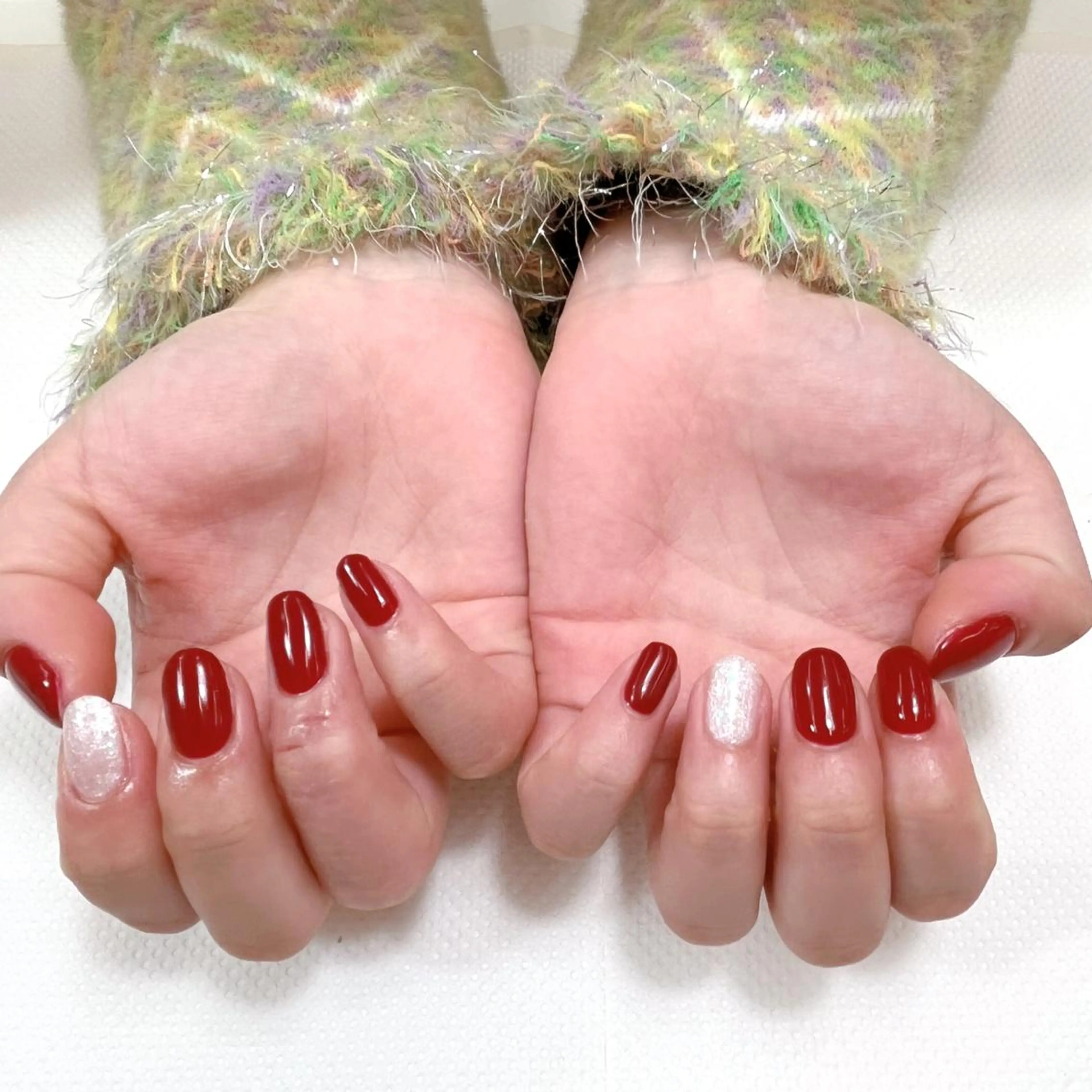 ネイル ラメ(グリッター) ホワイト 冬ネイル クリスマス 【MAXKELLY】 AOYAMAのネイルデザイン