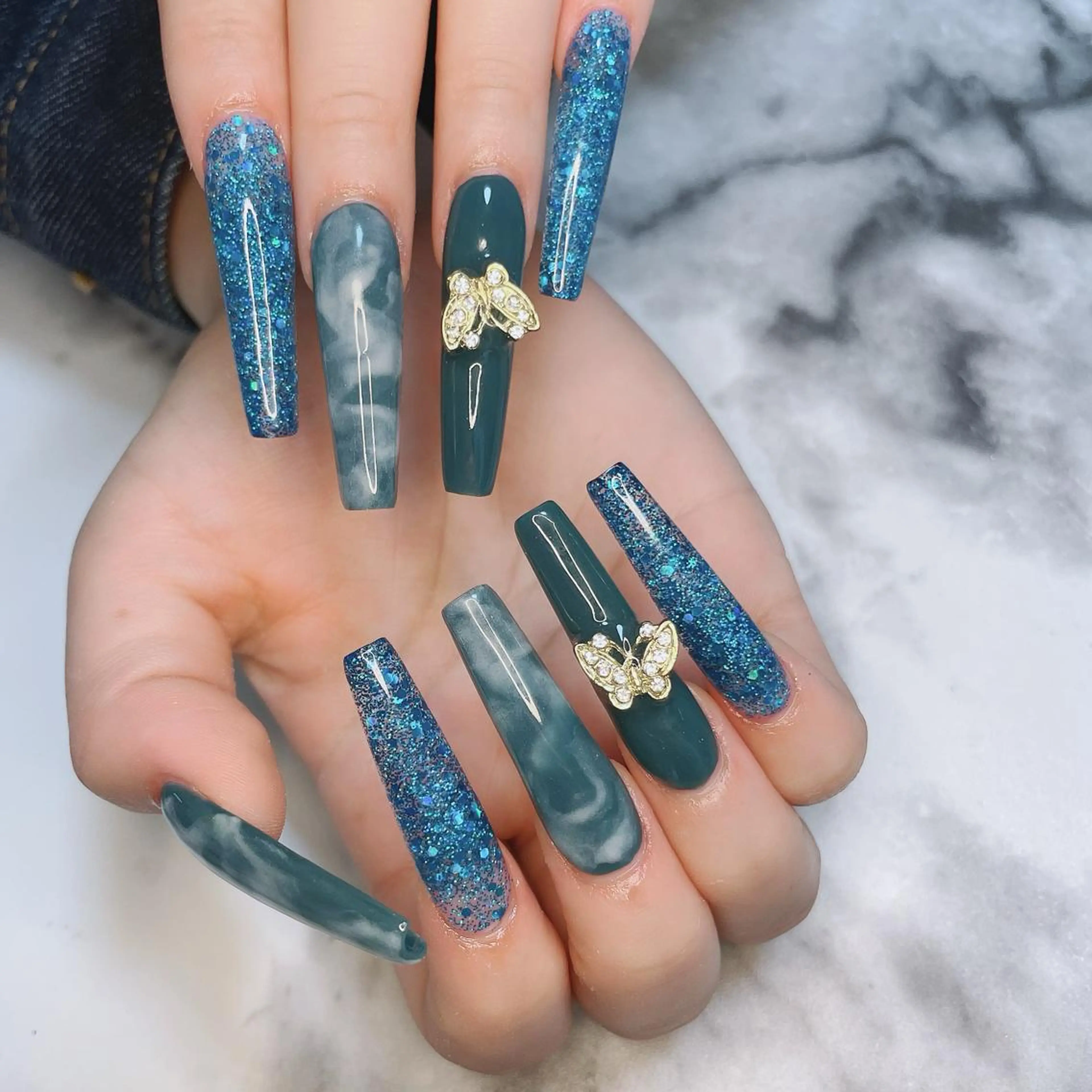 ネイル ハンドネイル Kayo 💅のネイルデザイン