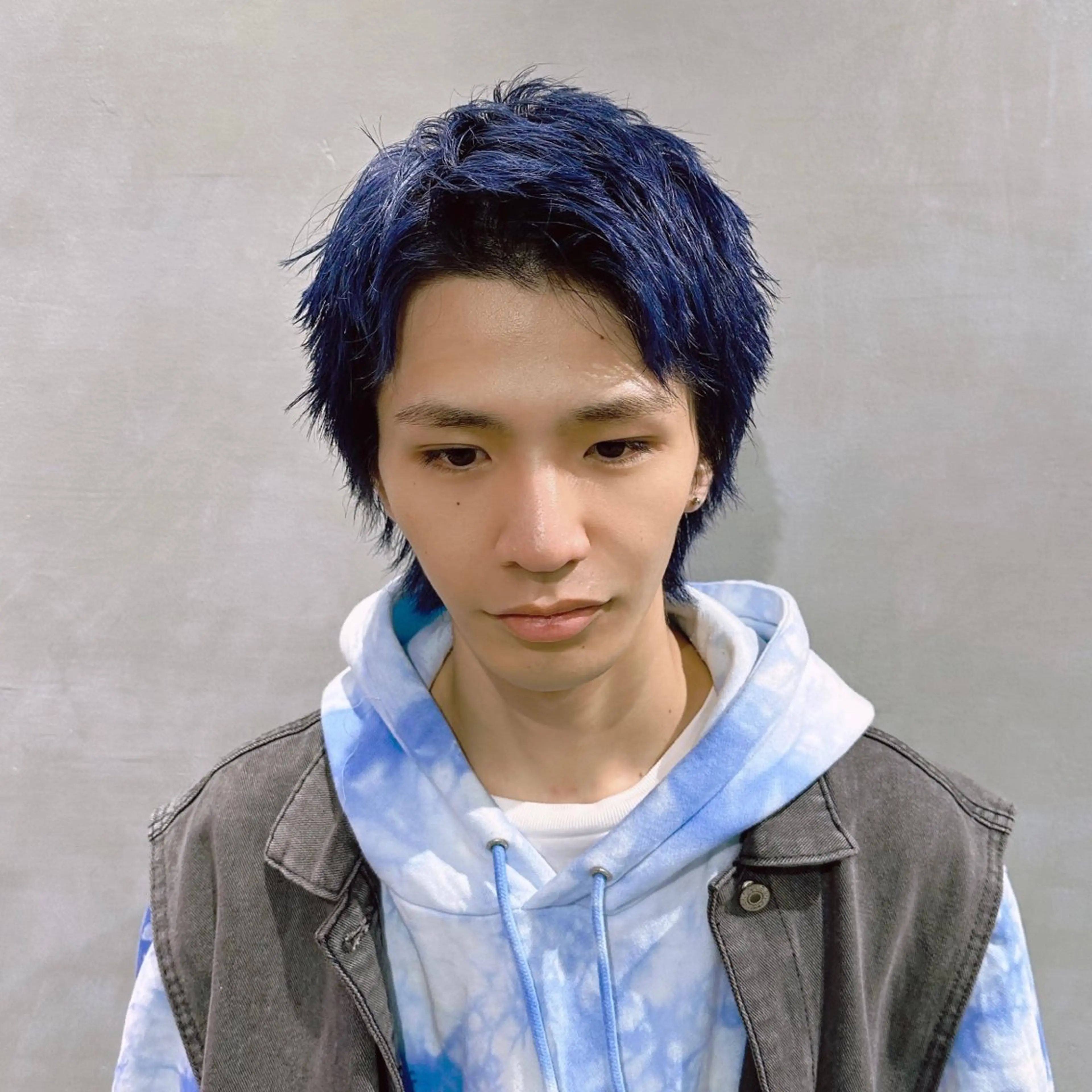 カラー メンズ 銀座レイヤーカット ×シースルー前髪のヘアスタイル