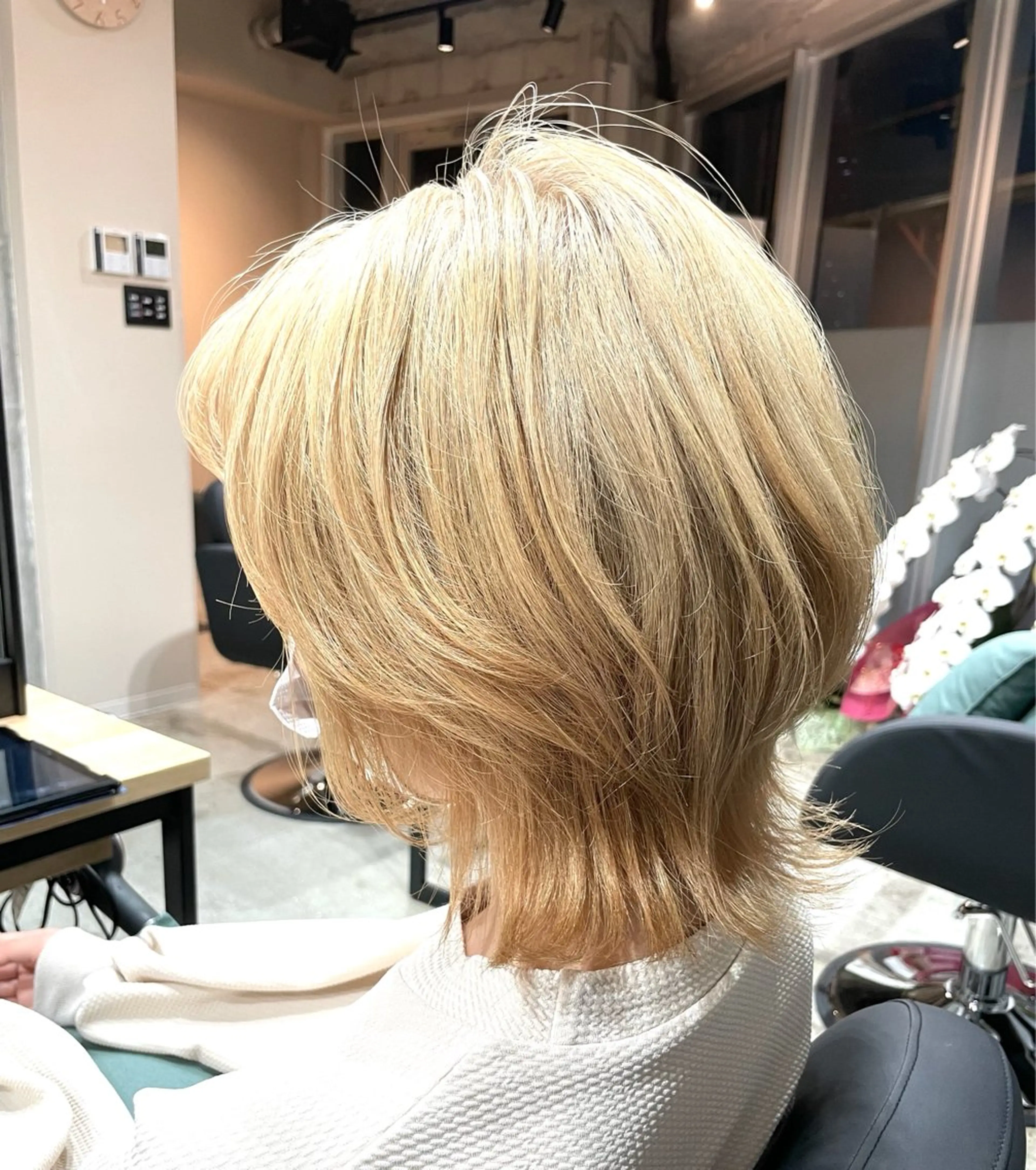ショート カラー カット ヘアカラー トリートメント ✨髪質改善/ハイトー ン/艶髪高山のヘアスタイル