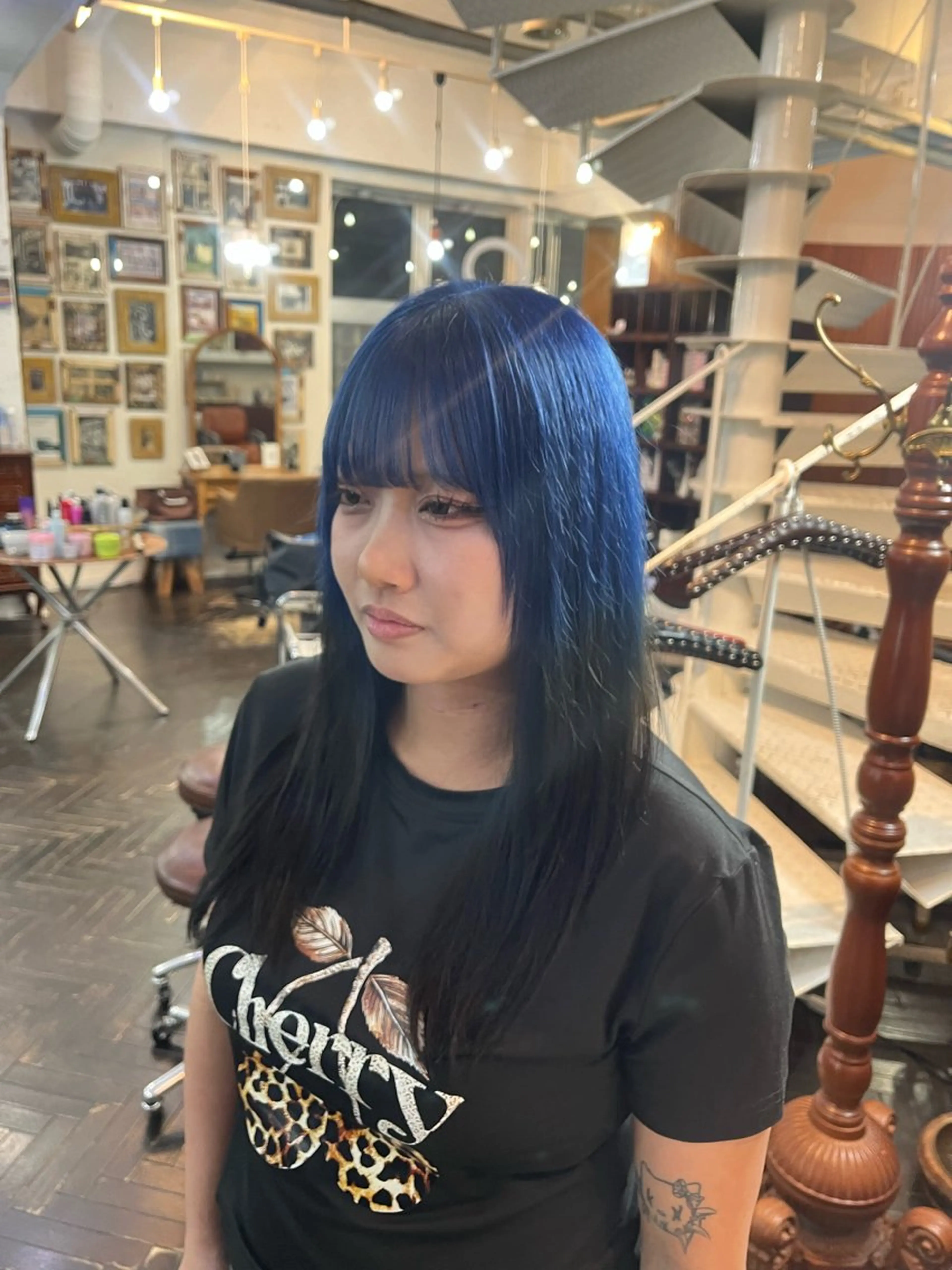 セミロング ヘアカラー デザインカラー/ ブリーチ/コーンロウのヘアスタイル